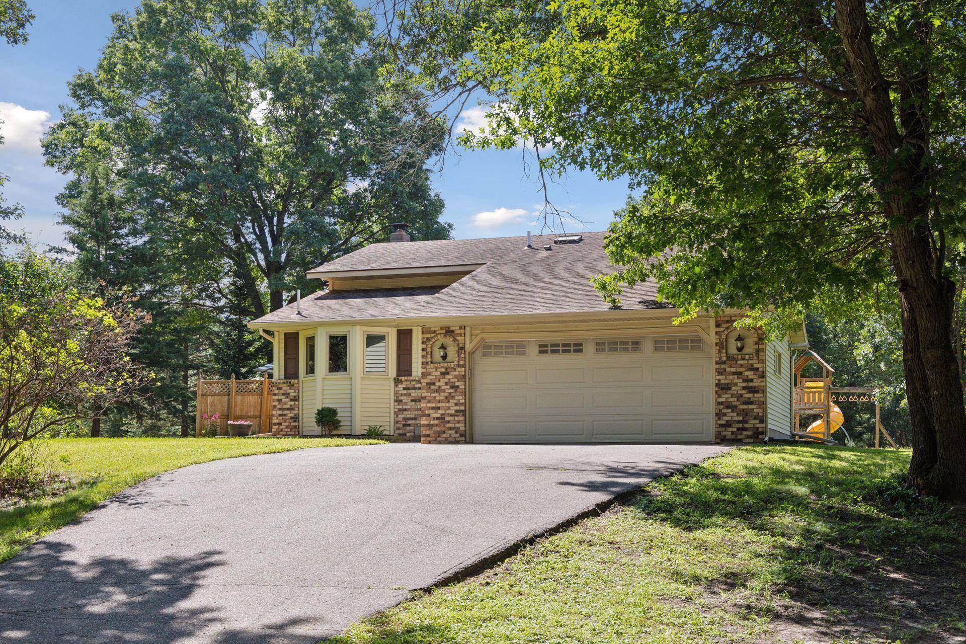 Elk River, MN 55330,16373 226th AVE NW