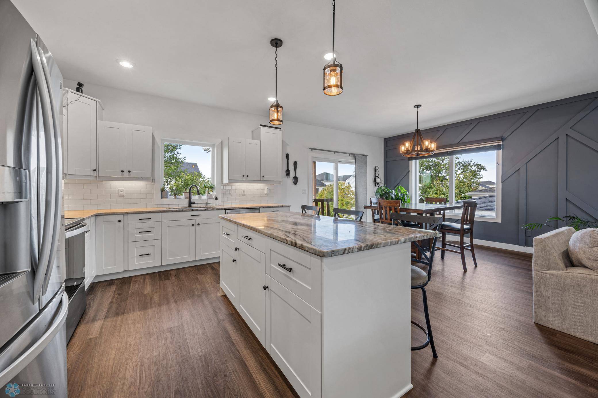 West Fargo, ND 58078,1221 26th AVE W