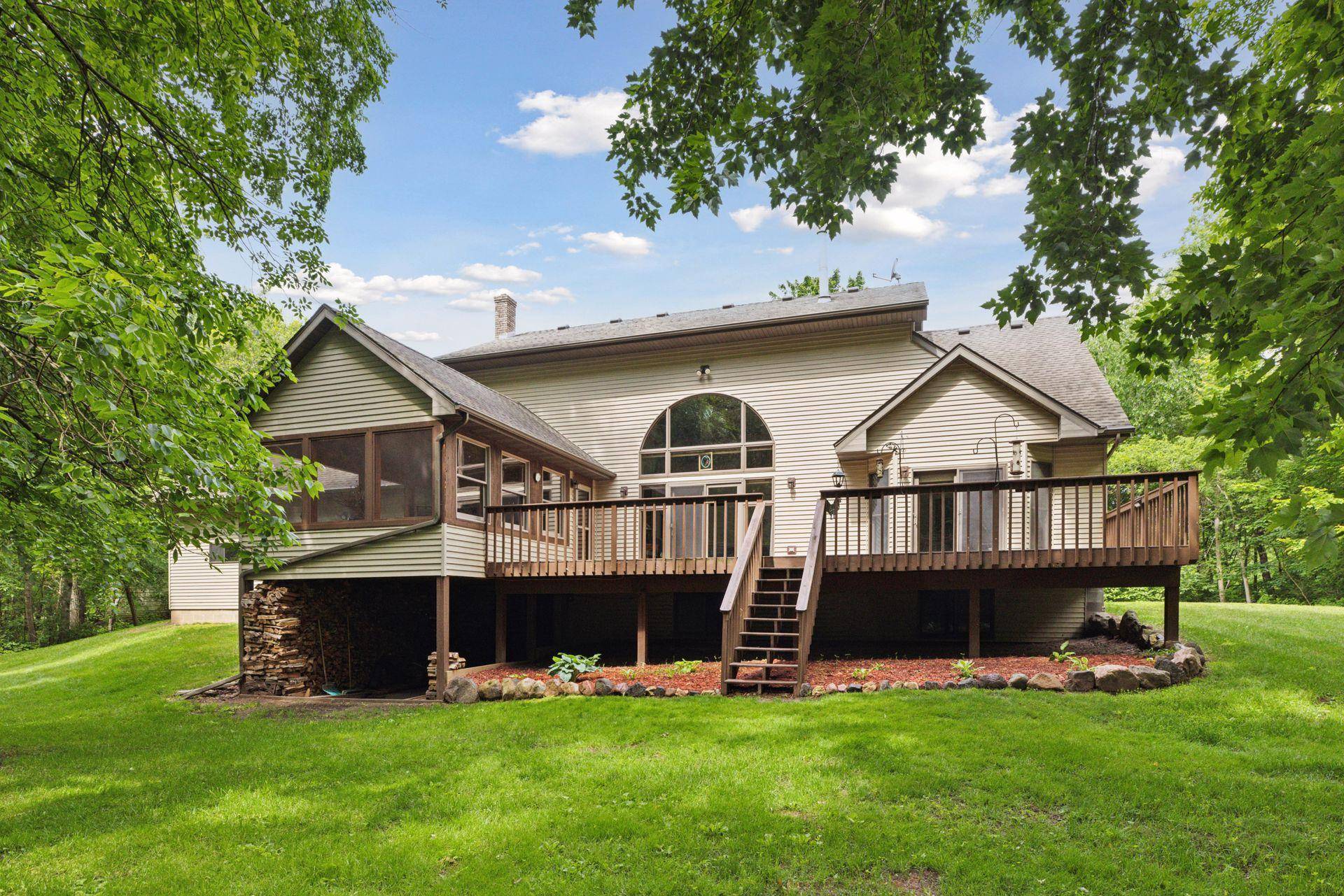 Somerset, WI 54025,413 210th AVE