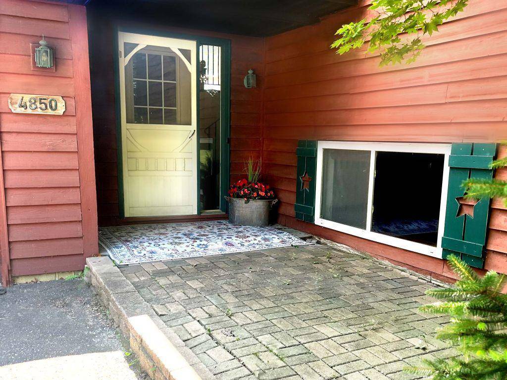 Saint Michael, MN 55376,4850 Mcallister AVE NE