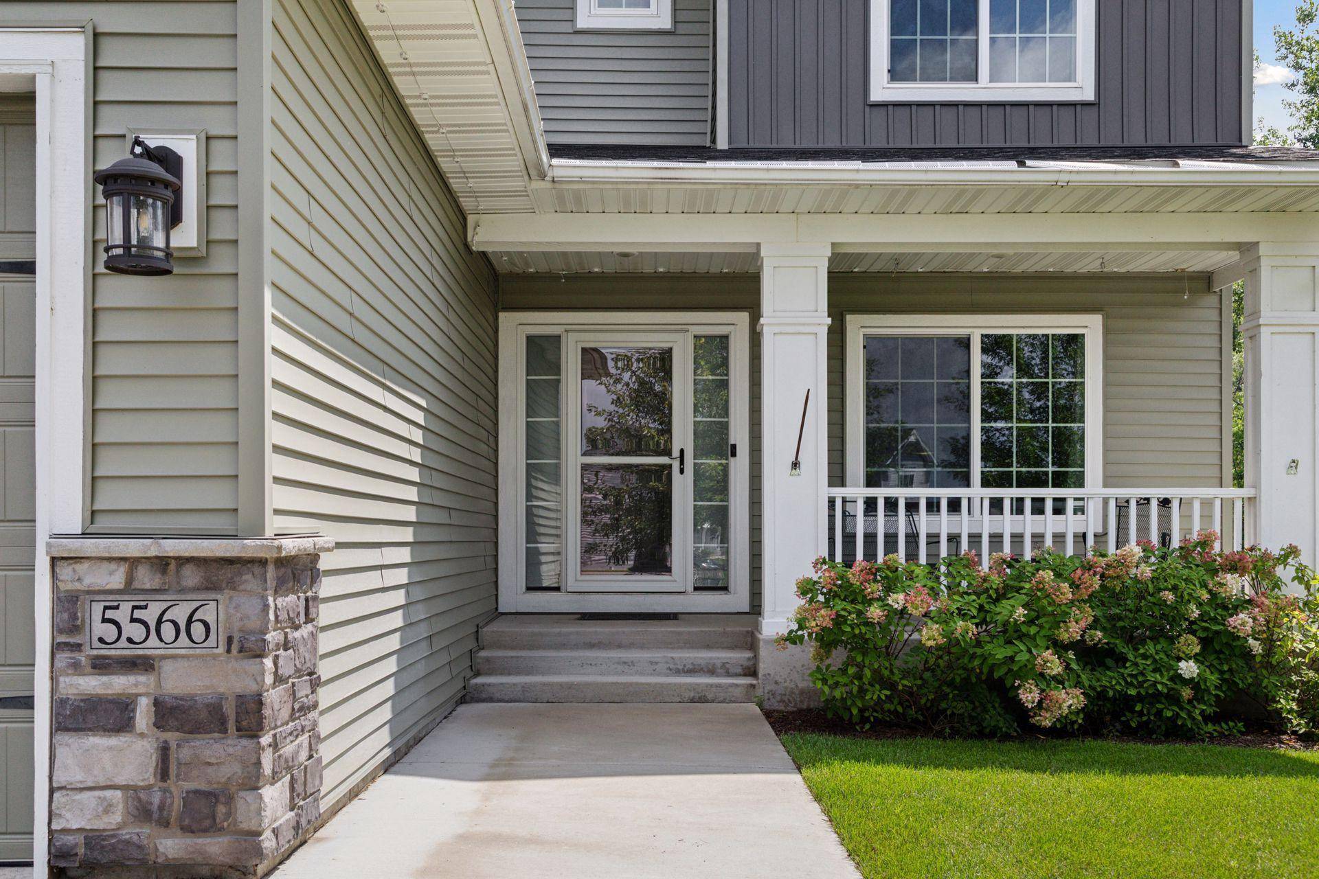 Lakeville, MN 55044,5566 Upper 179th ST W