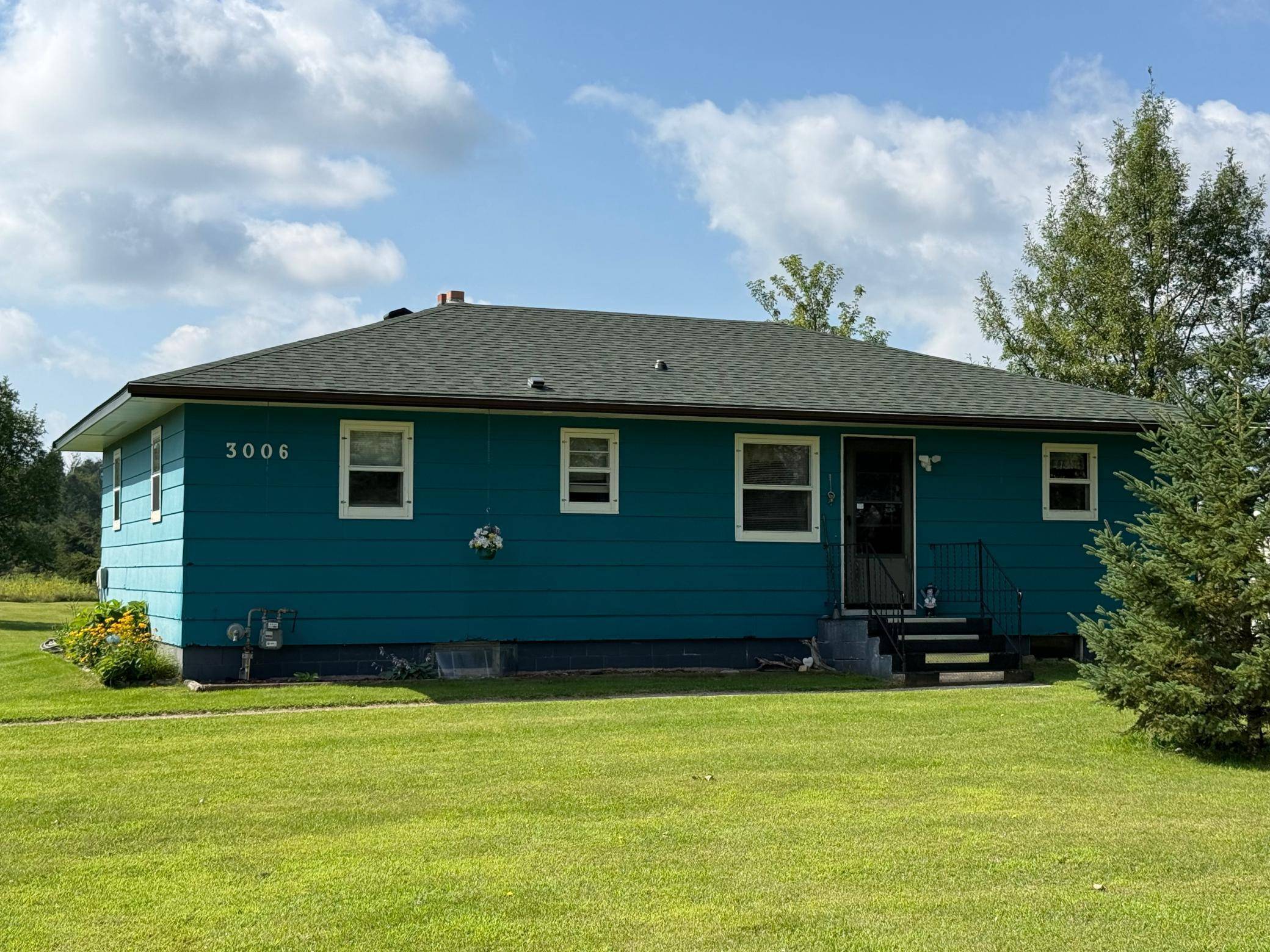 Bemidji Twp, MN 56601,3006 Roosevelt RD SE