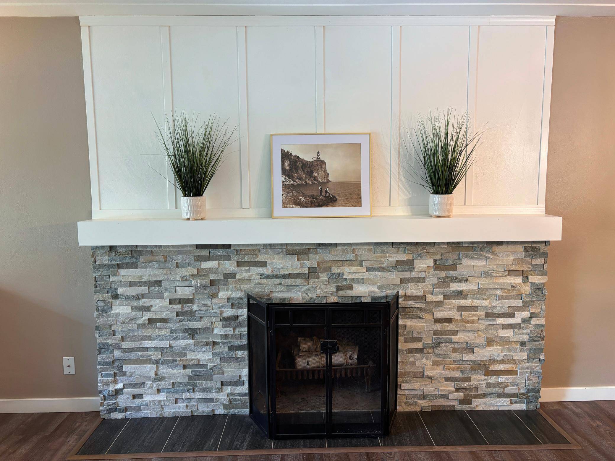 Duluth, MN 55812,2015 E 3rd ST