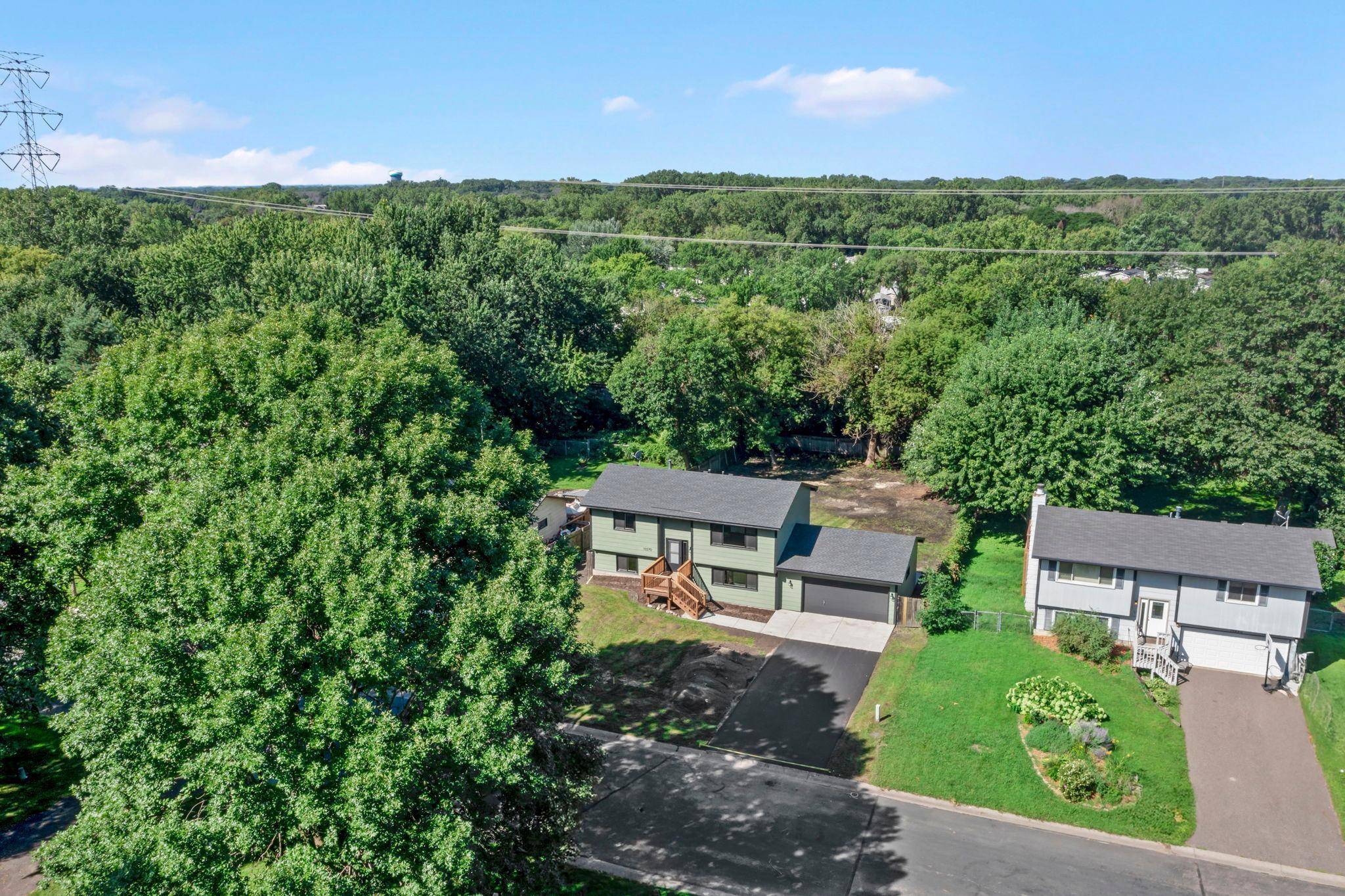 Coon Rapids, MN 55433,10270 Tamarack ST NW