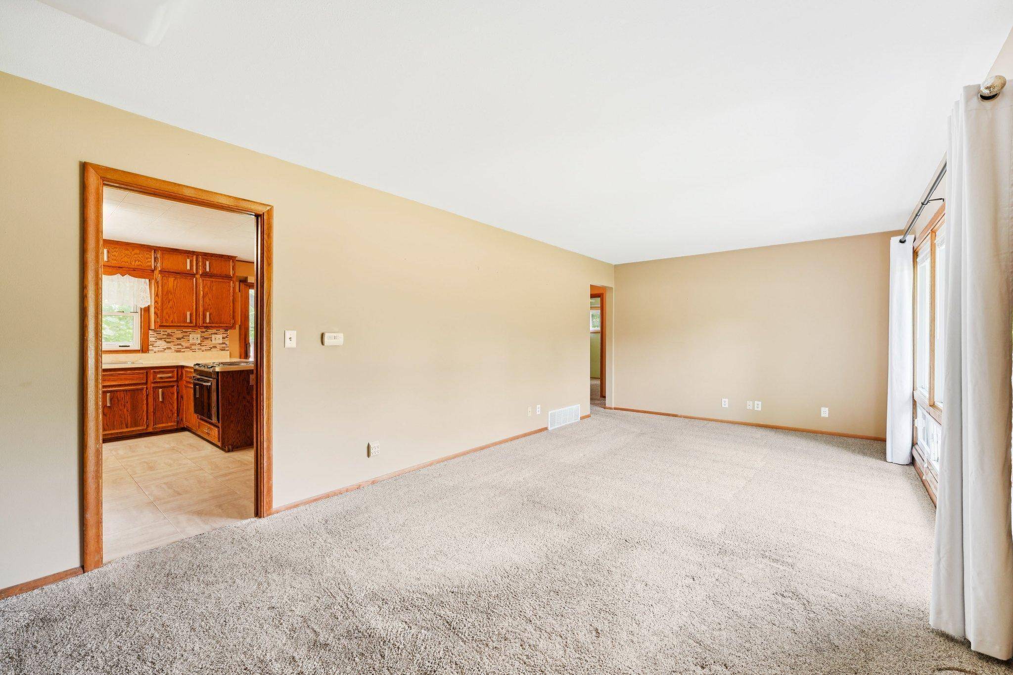White Bear Lake, MN 55110,3881 Bellaire AVE