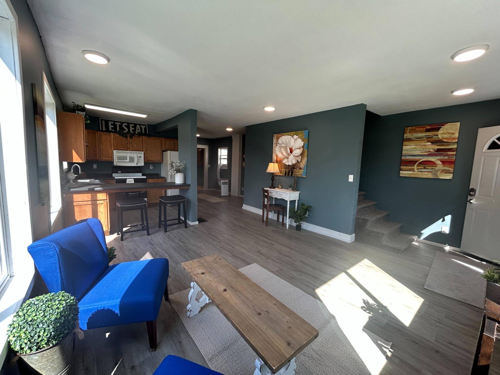 Buhl, MN 55713,103 Sharon St.