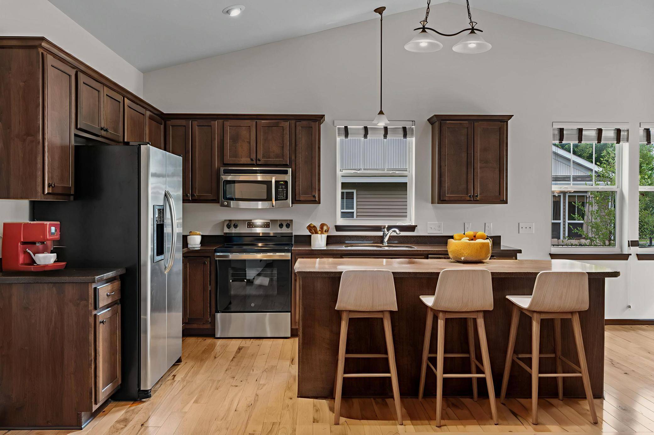 Eagan, MN 55123,4902 Brooklyn LN