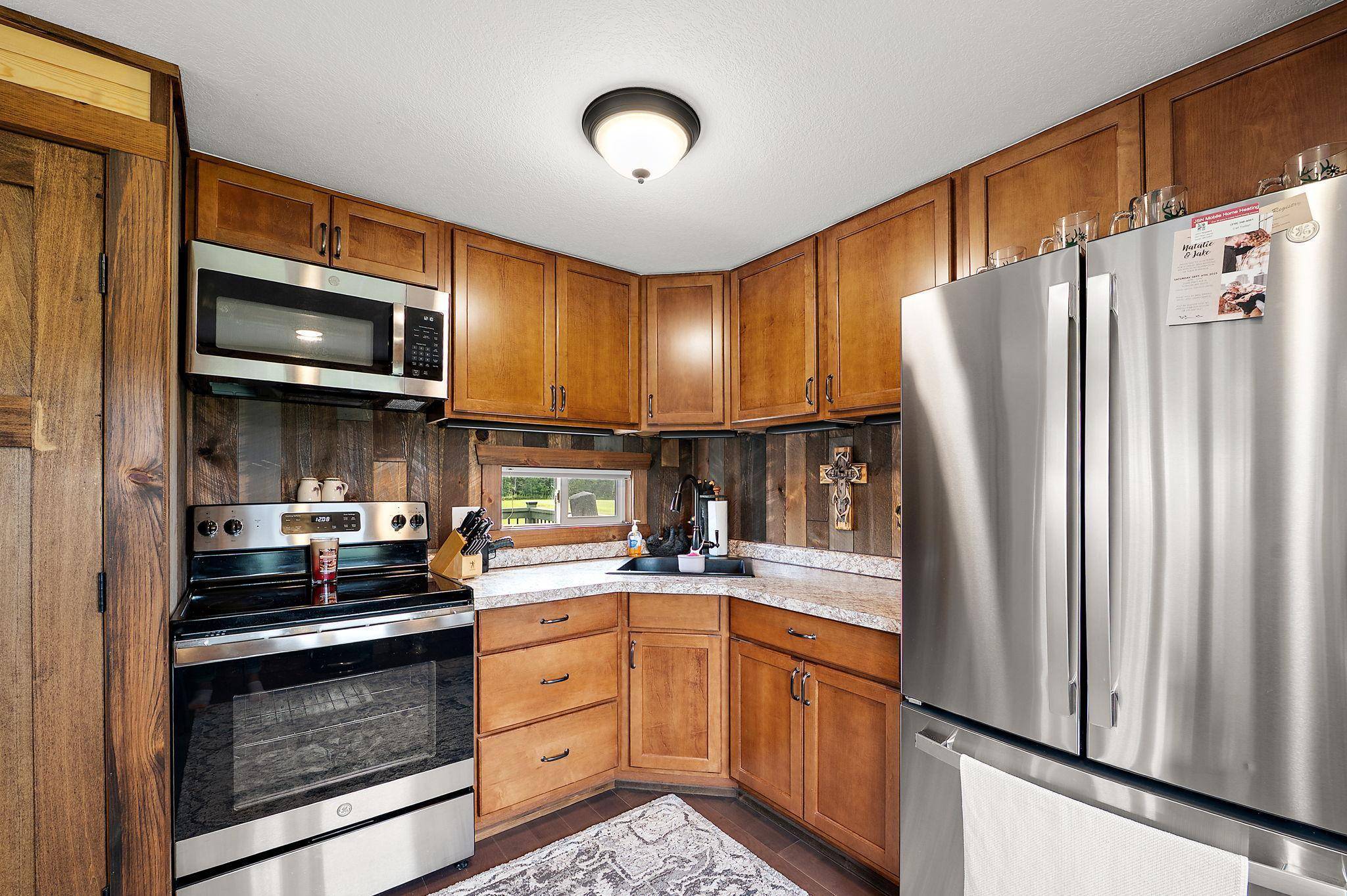 Moose Lake, MN 55767,4030 North RD