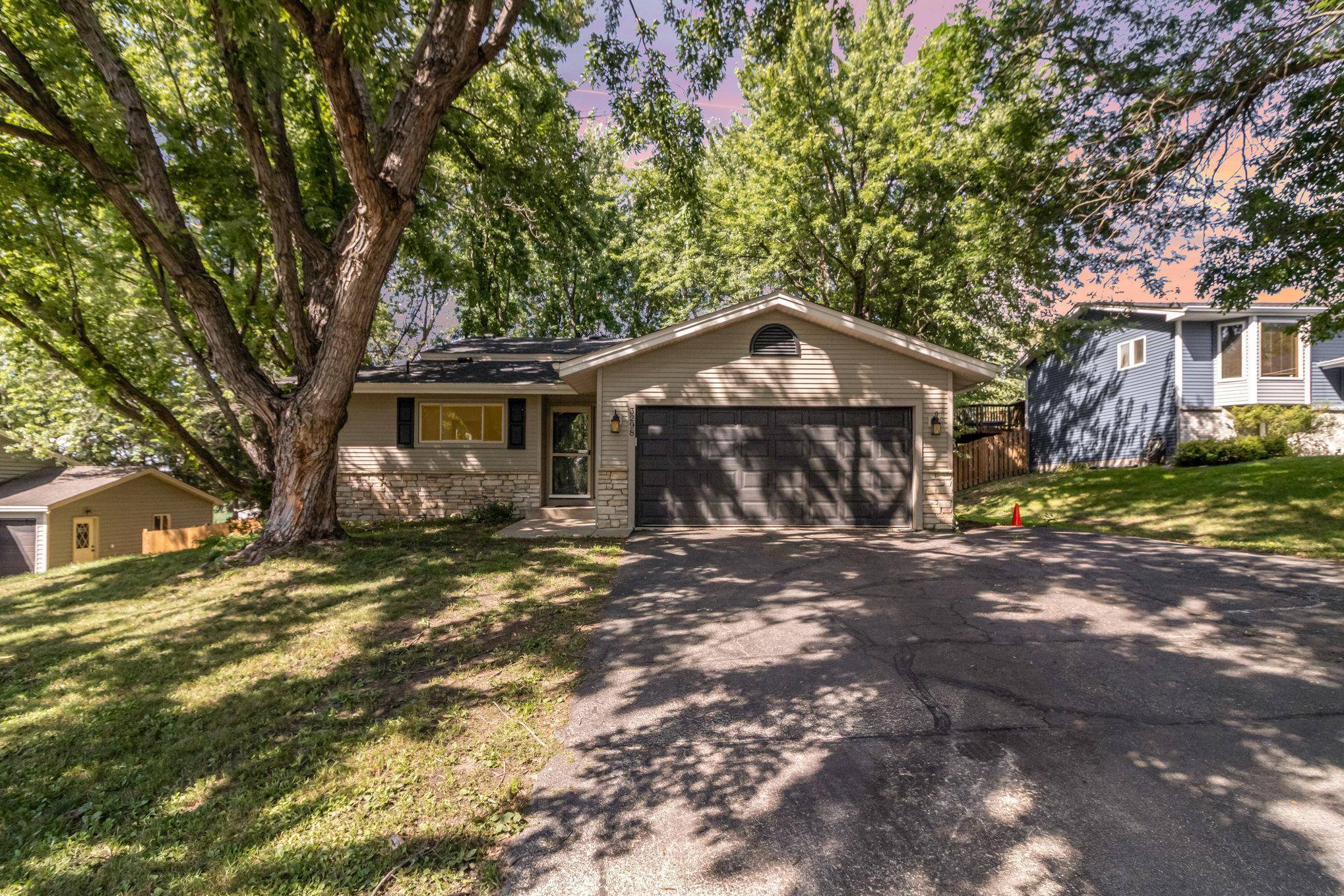 Prior Lake, MN 55372,3298 Balsam ST SW