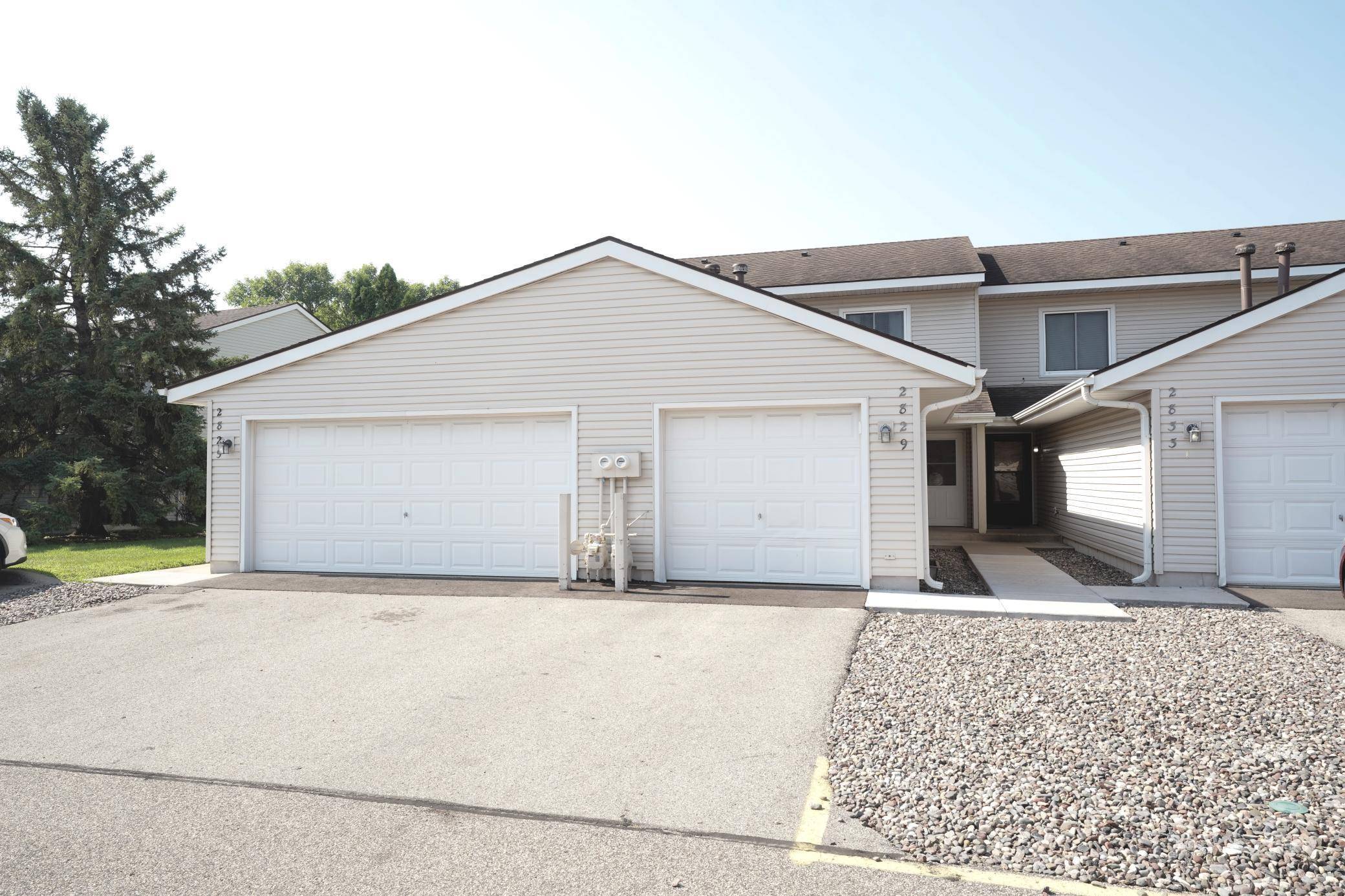 Brooklyn Center, MN 55430,2829 67th LN N