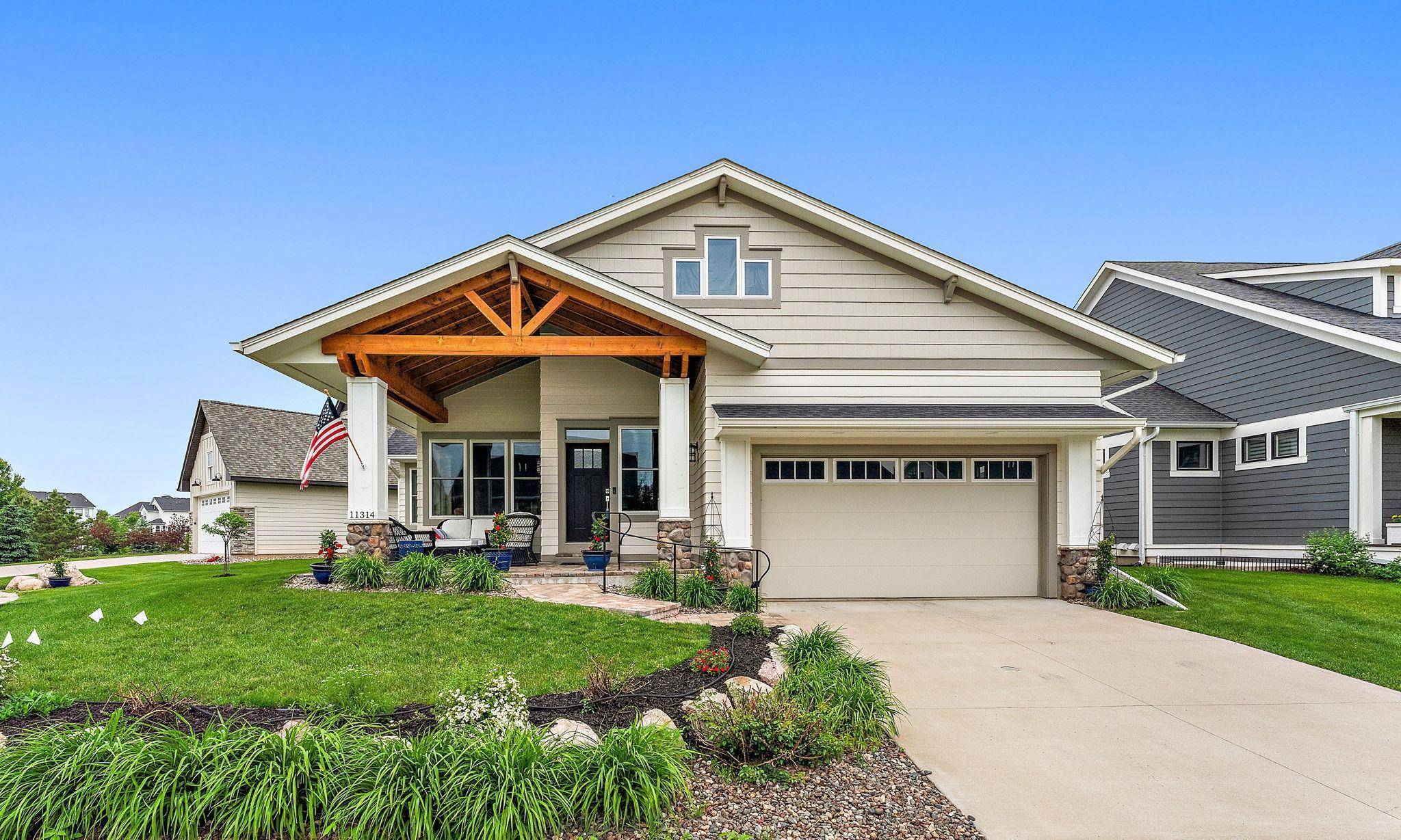 Lake Elmo, MN 55042,11314 Sunflower LN N
