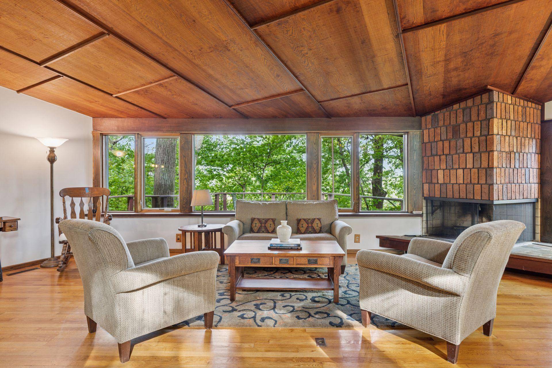 North Oaks, MN 55127,17 S Long Lake TRL