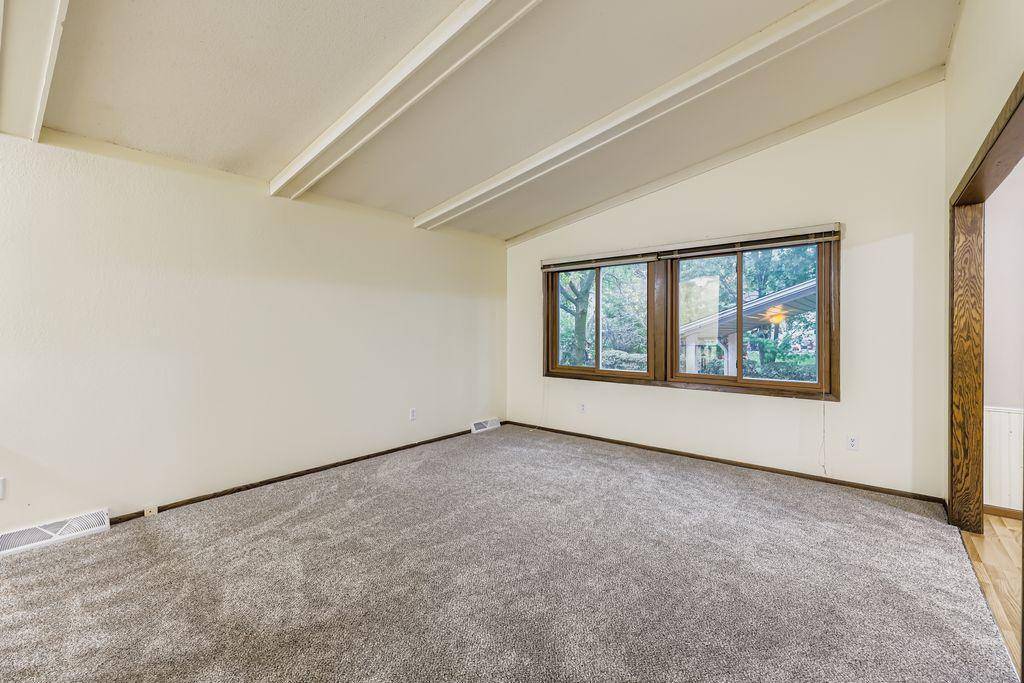 Brooklyn Park, MN 55443,8033 Quail AVE N