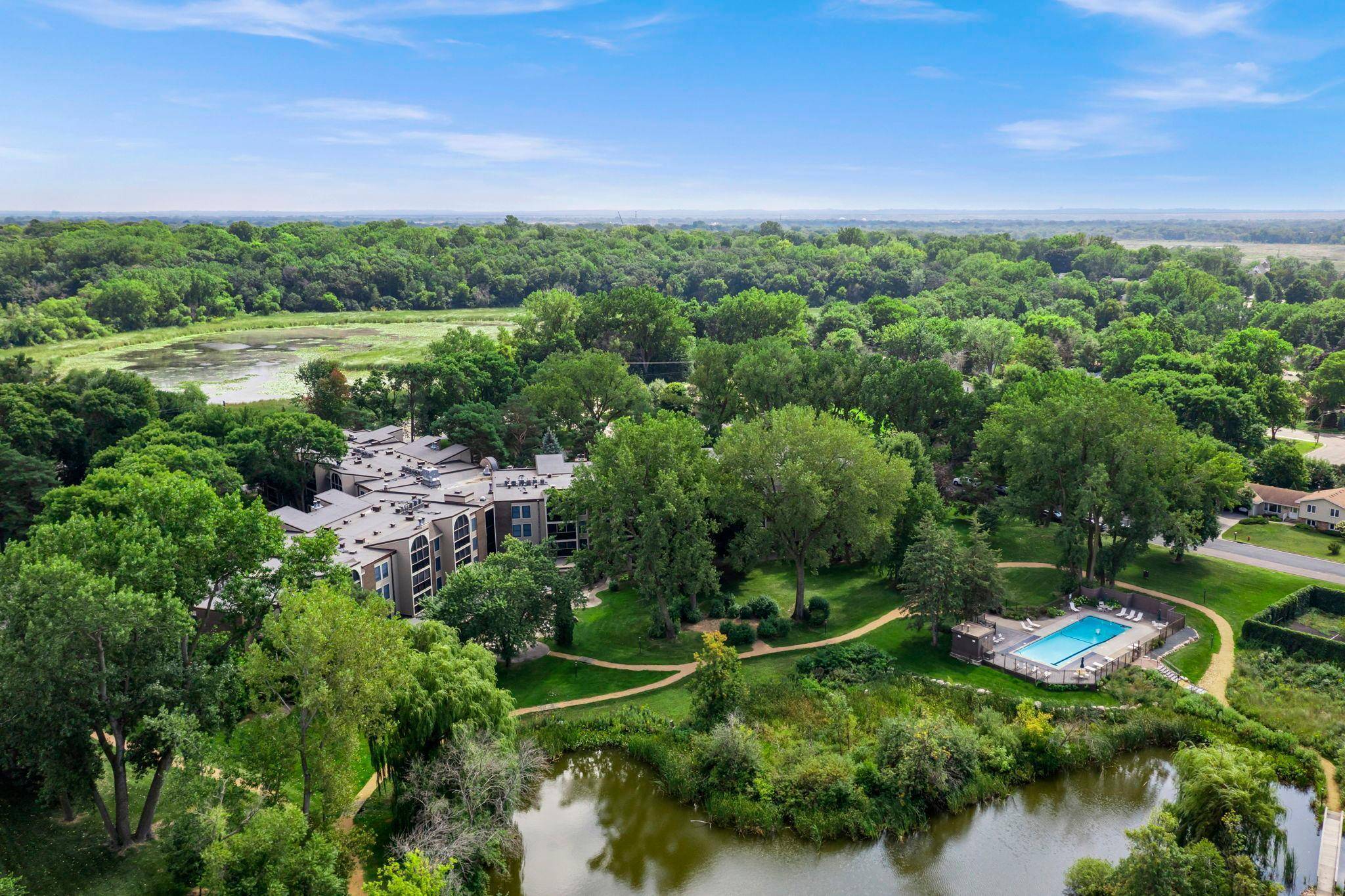 Bloomington, MN 55437,8549 Irwin RD #239