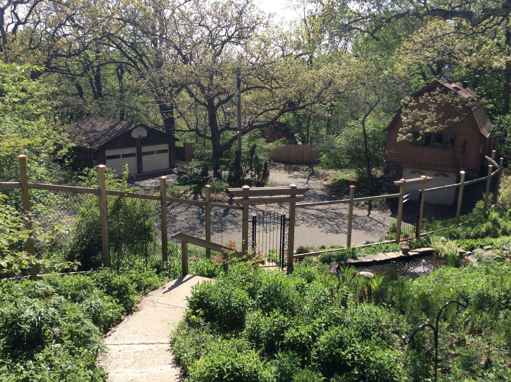 Minnetonka, MN 55345,5338 Highland RD