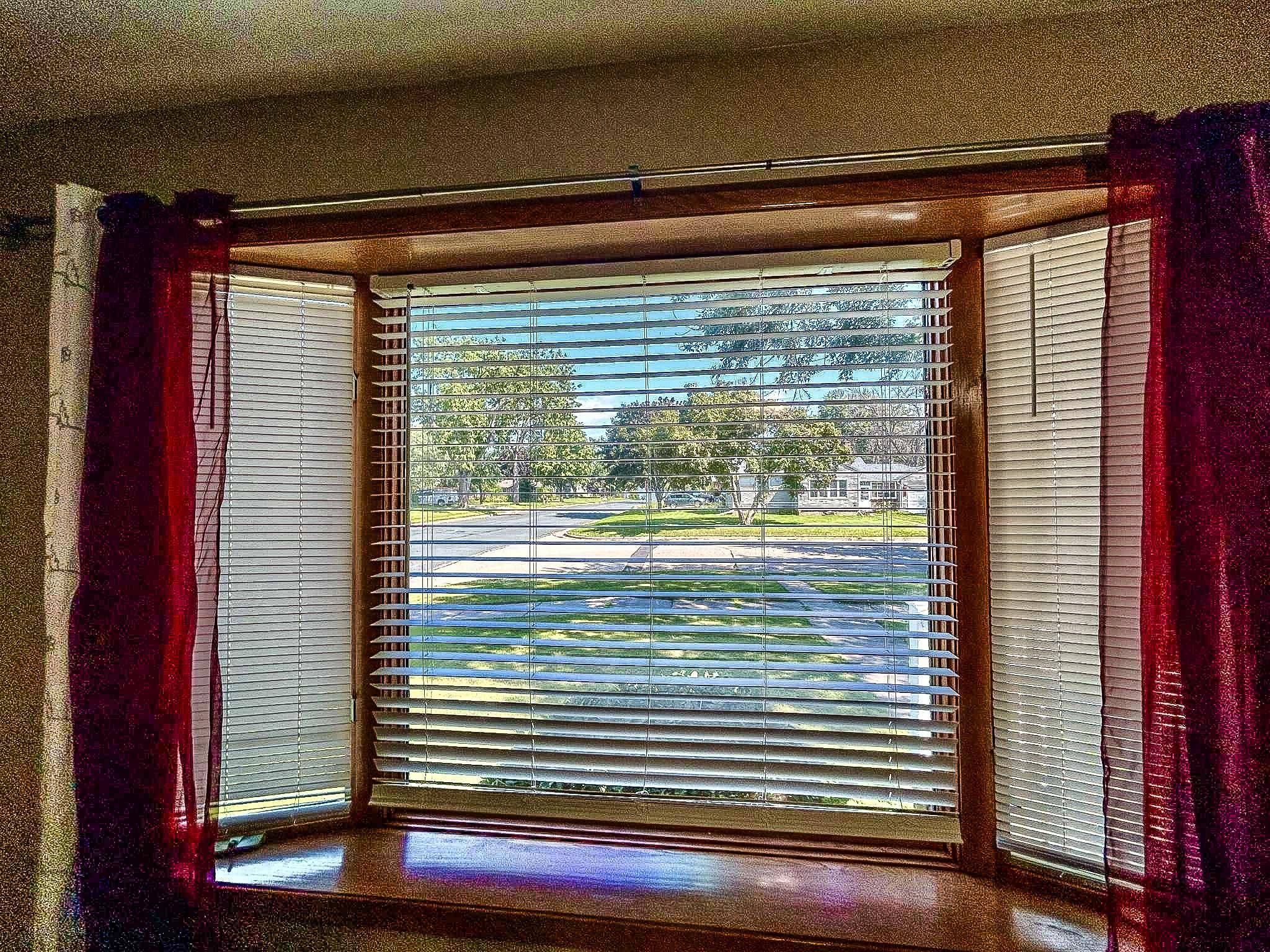 Lake City, MN 55041,825 N Oak ST