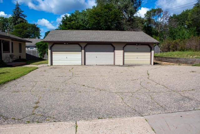 Bloomington, MN 55431,2300 W 95th ST