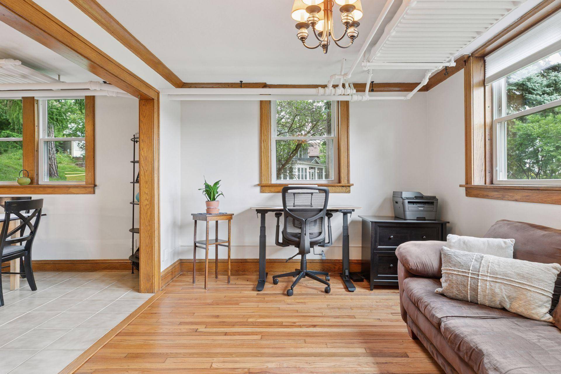 Saint Paul, MN 55102,383 Grand AVE #9