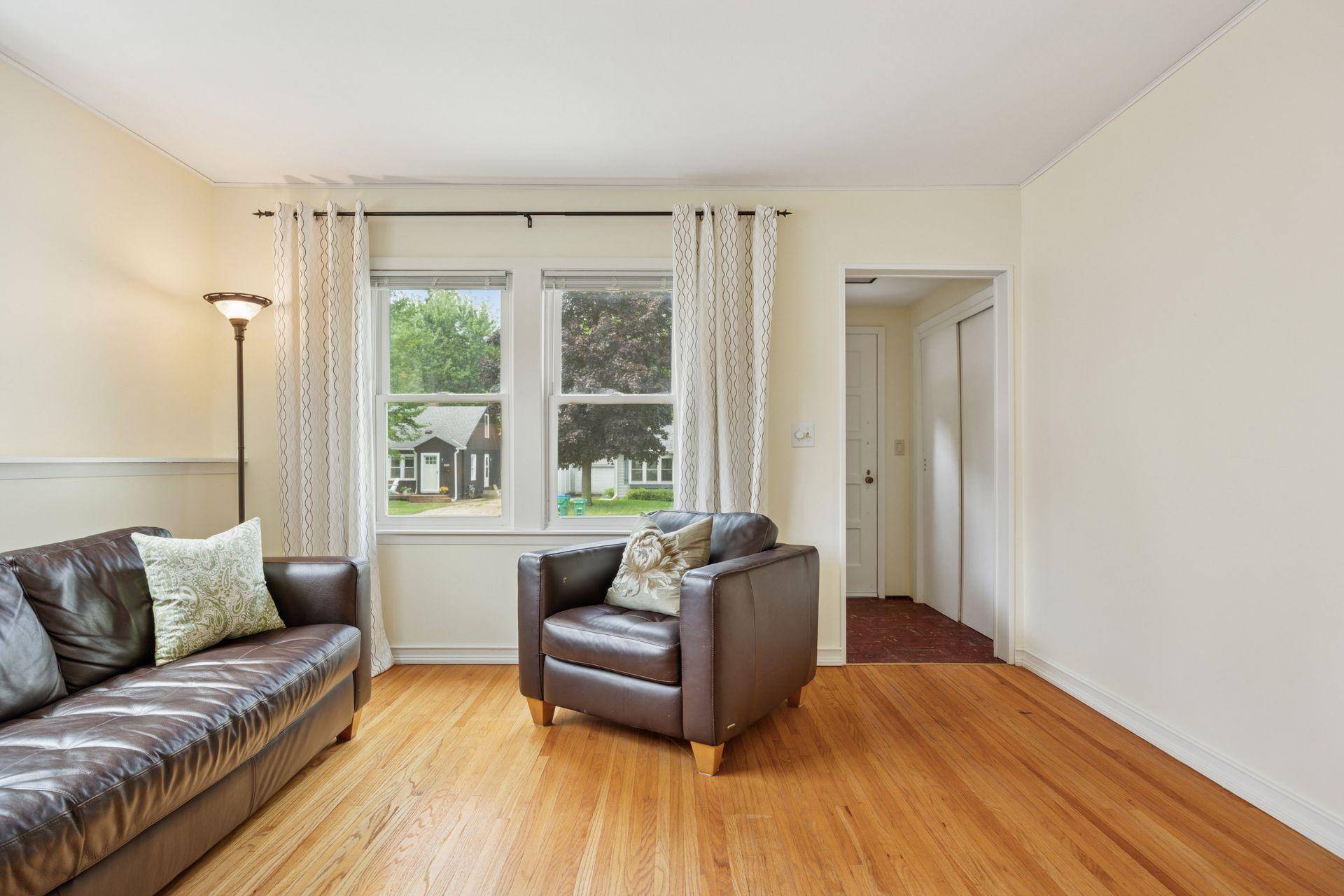 Saint Louis Park, MN 55416,4175 Yosemite AVE S