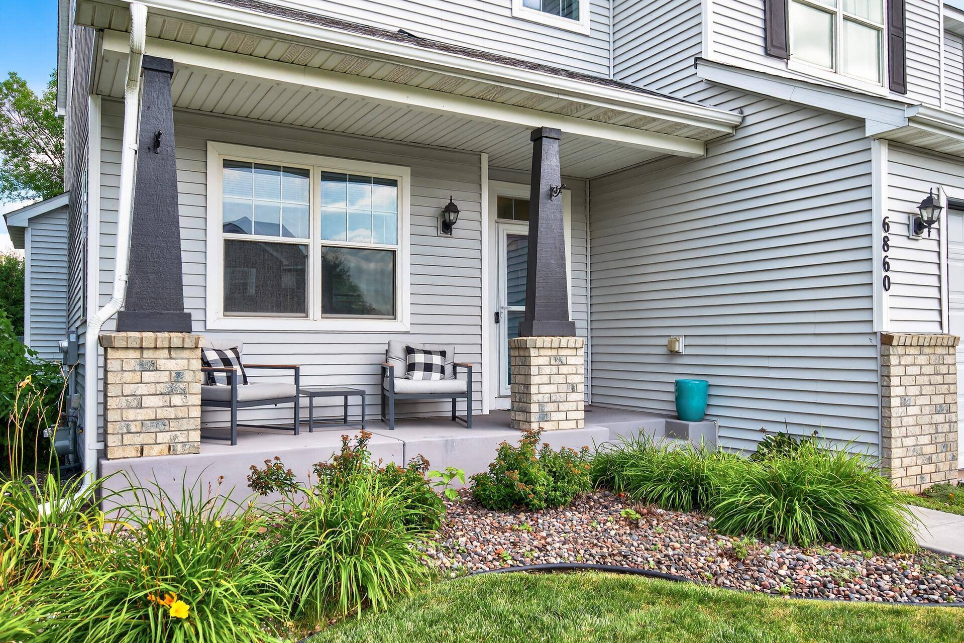 Maple Grove, MN 55311,6860 Peony LN N