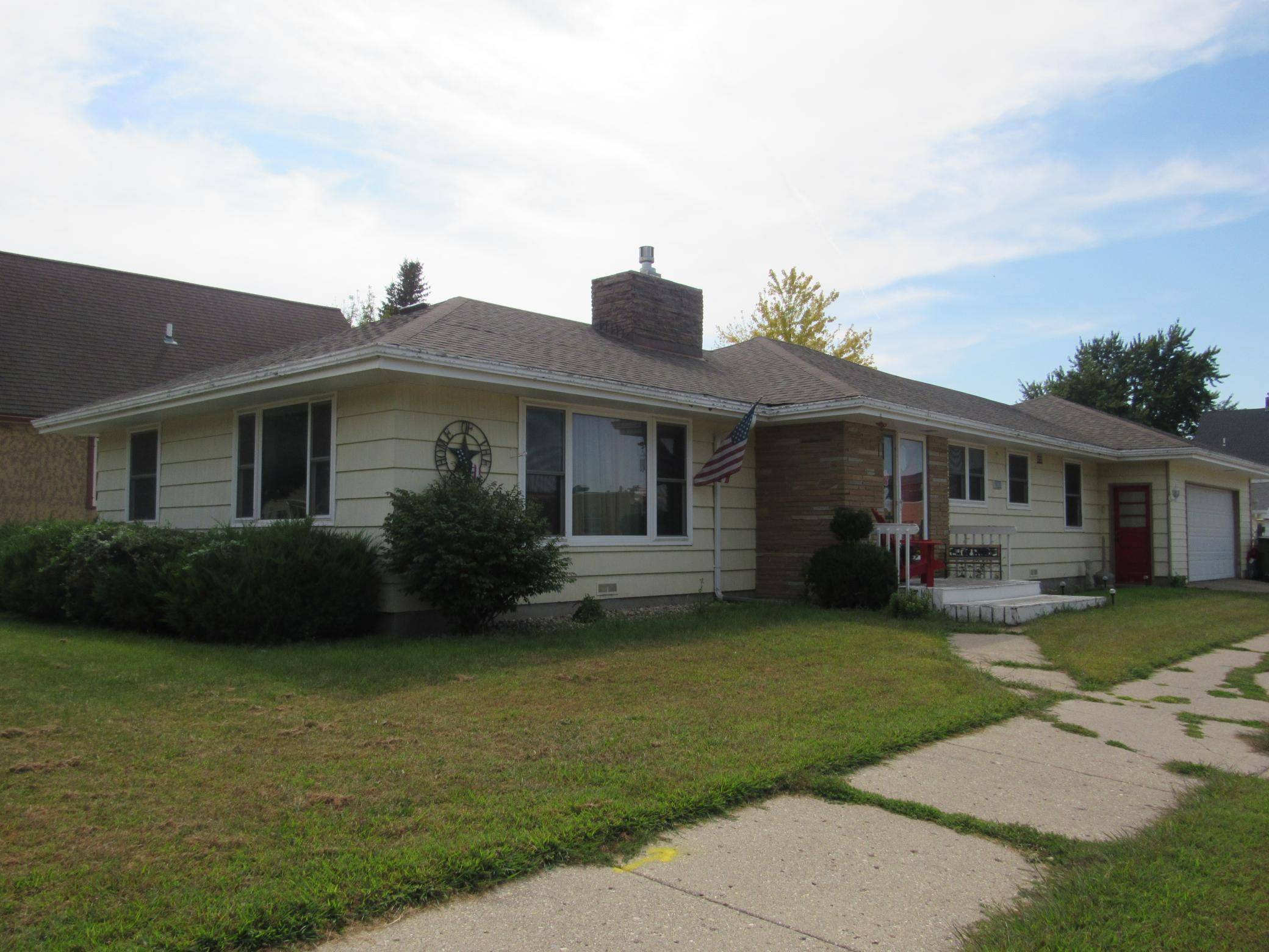 Worthington, MN 56187,1250 Clary ST