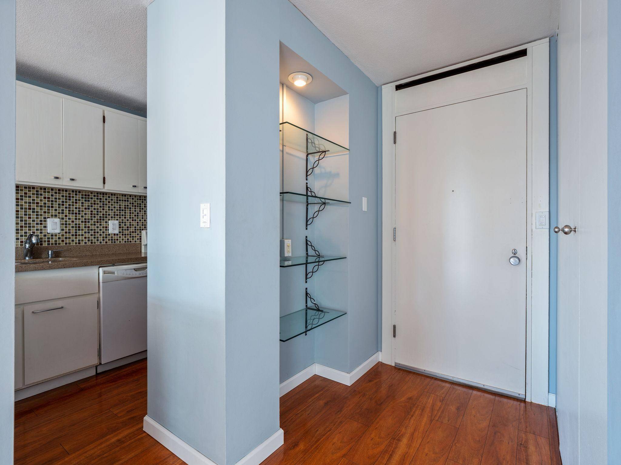 Minneapolis, MN 55401,19 S 1st ST #B1503