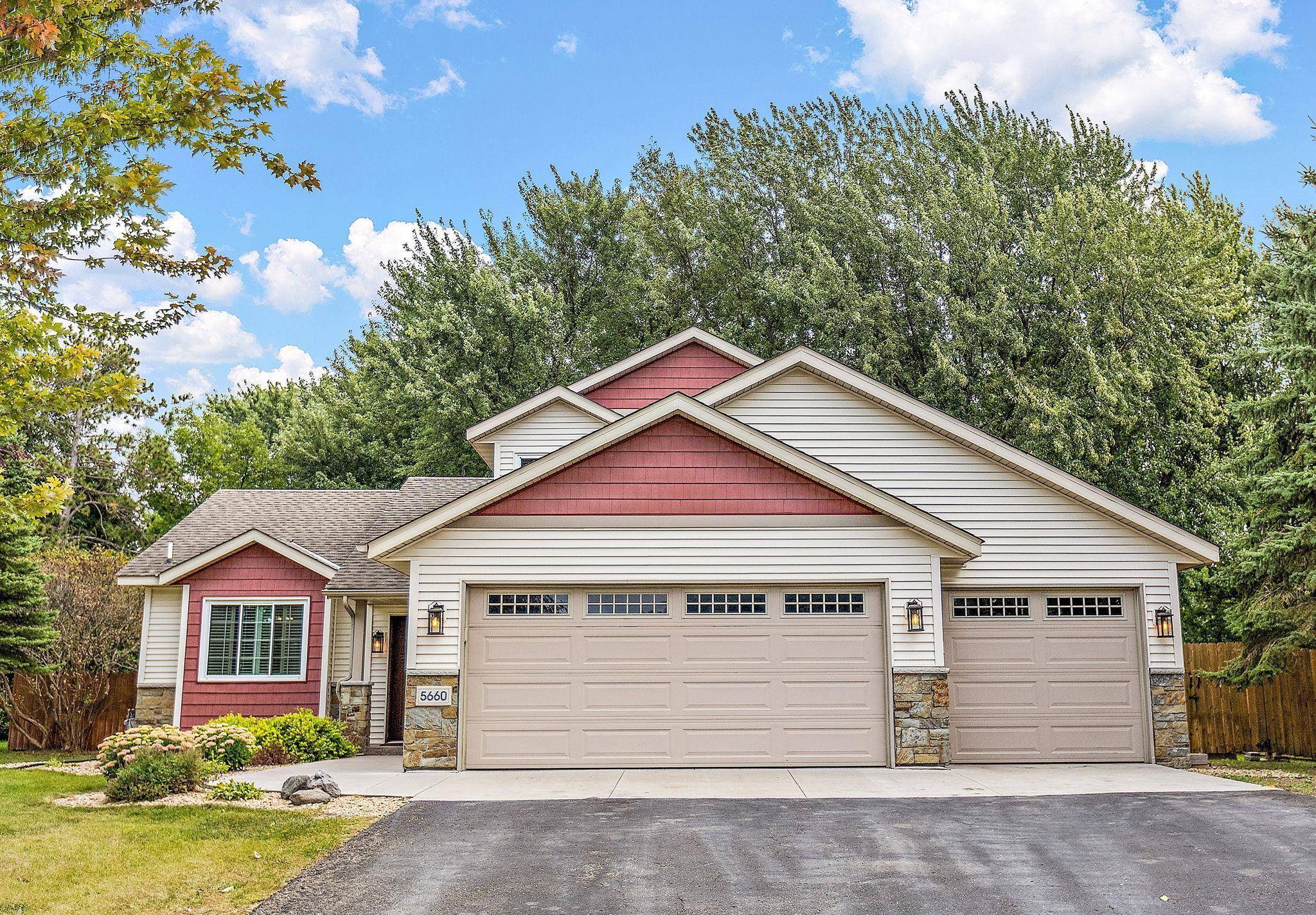 Albertville, MN 55301,5660 Lambert AVE NE