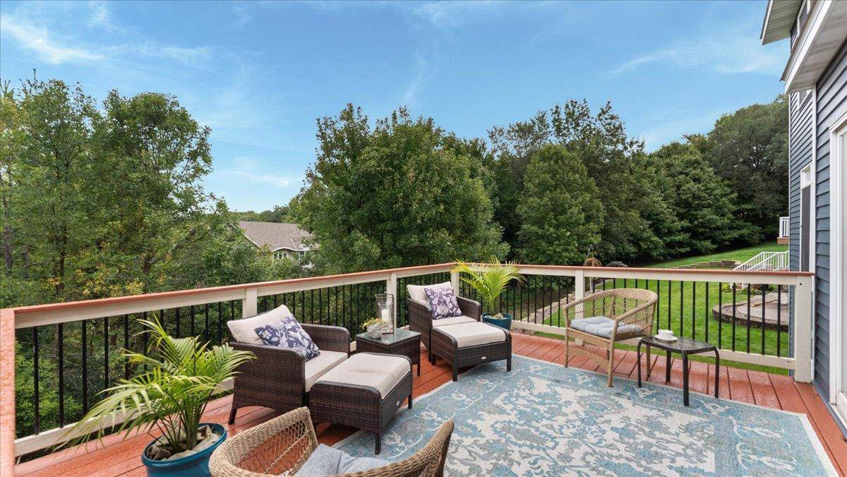 Maple Grove, MN 55311,16586 73rd AVE N