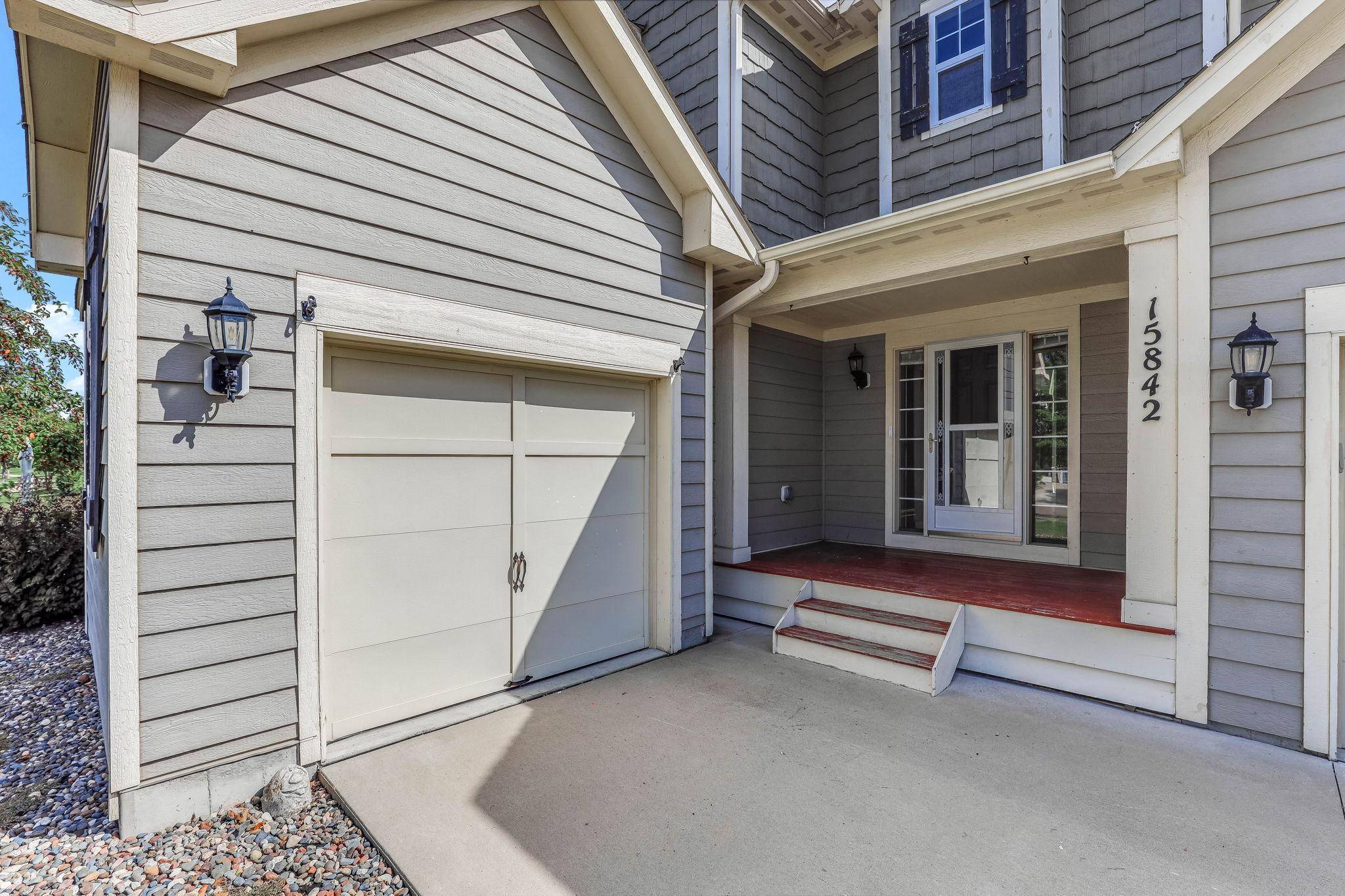 Apple Valley, MN 55124,15842 Elmwood LN