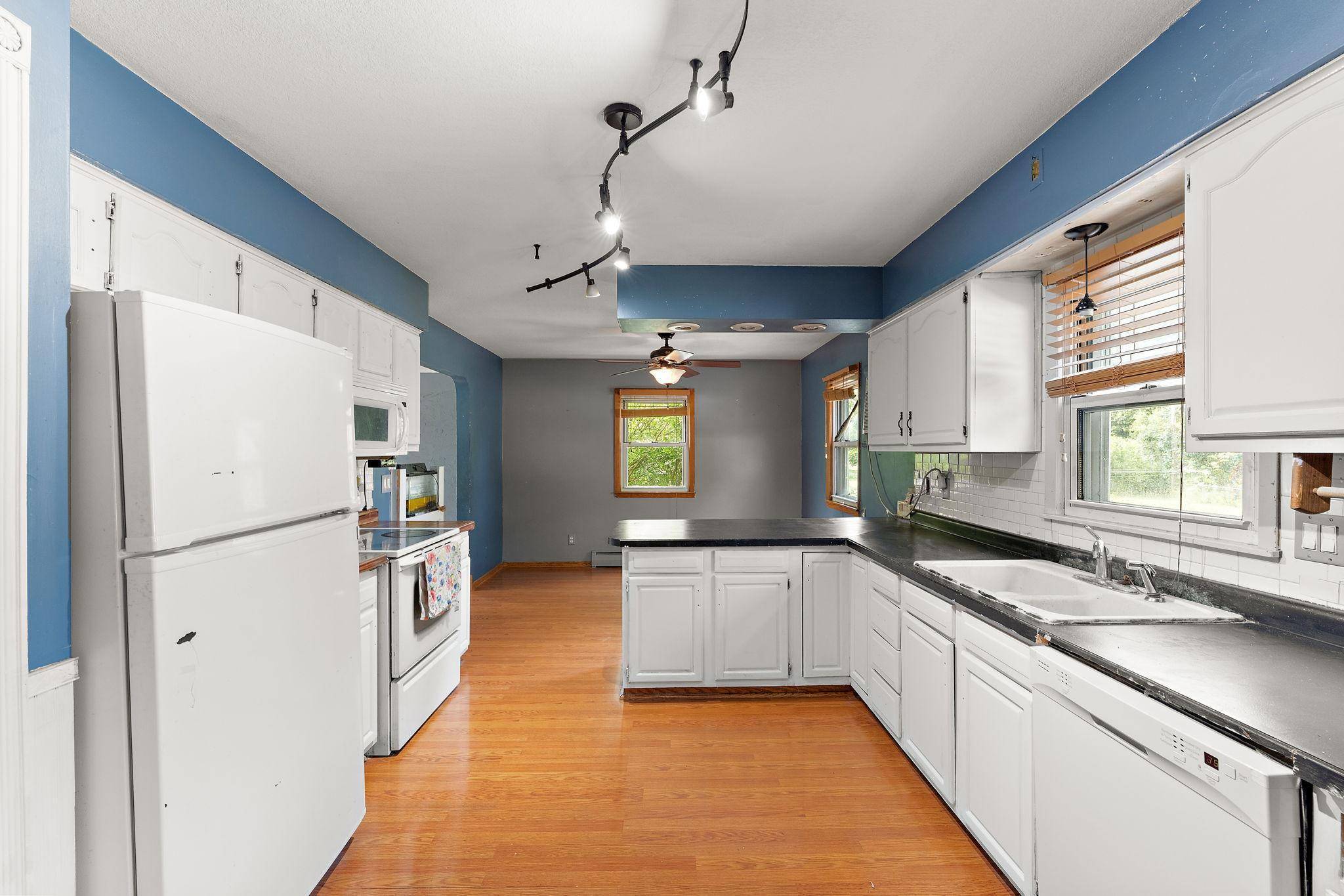 Hastings, MN 55033,1016 15th ST W