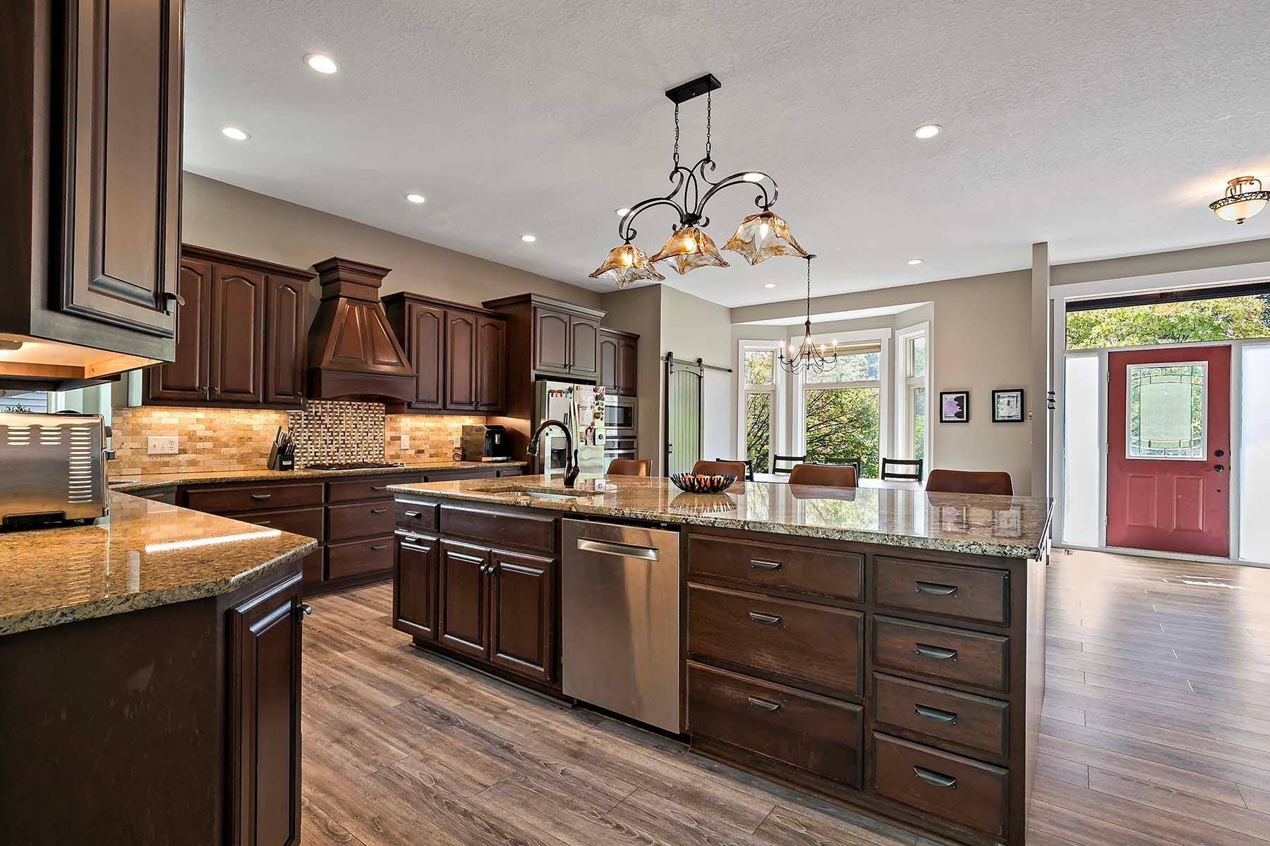 Savage, MN 55378,5420 Riverwood LN