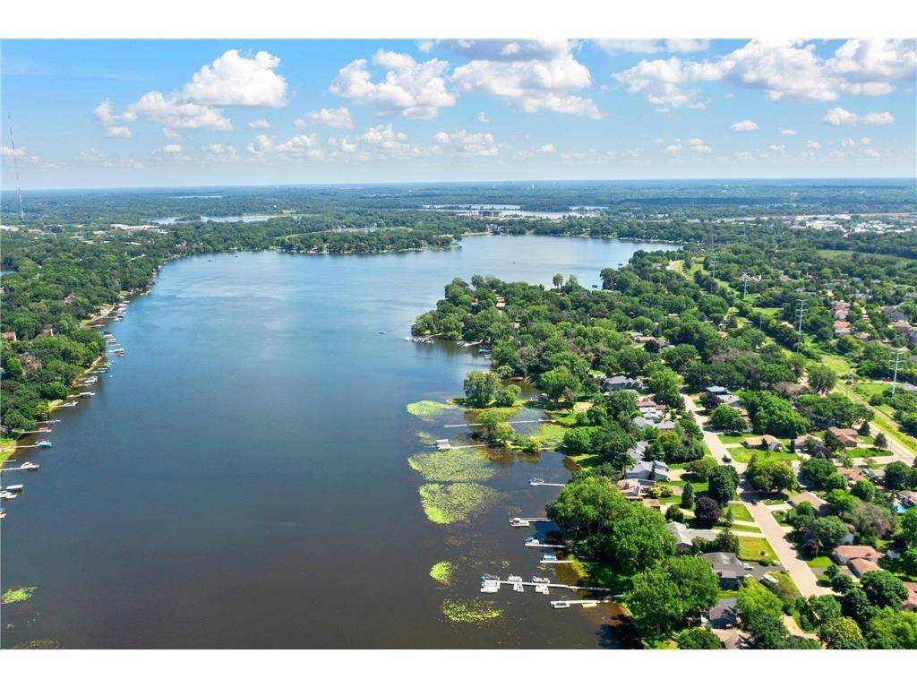 Roseville, MN 55113,2870 Victoria ST N