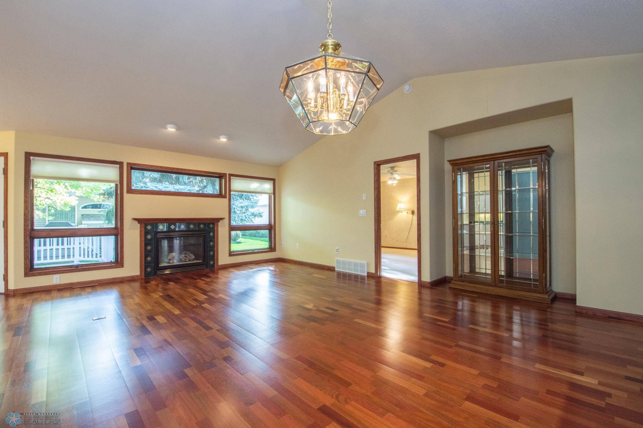 Fargo, ND 58104,2449 Madison Square DR S