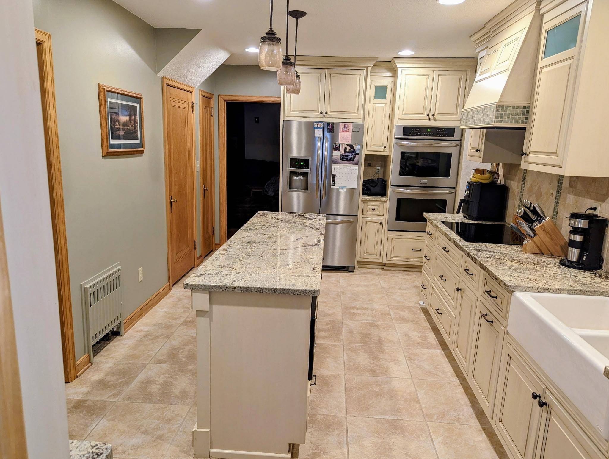 Pine Island, MN 55963,406 2nd AVE SE