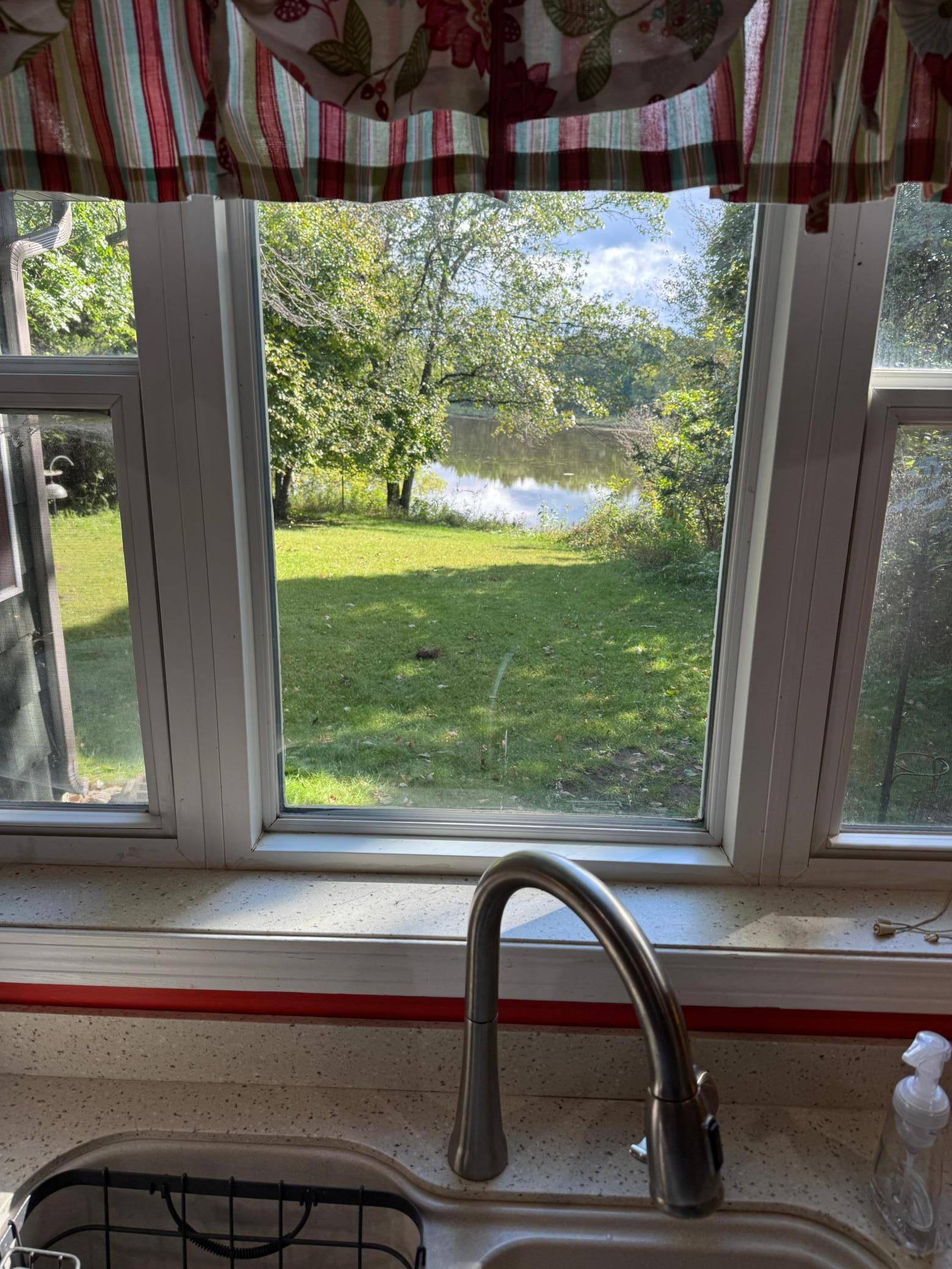 Cambridge, MN 55008,406 309th AVE NW