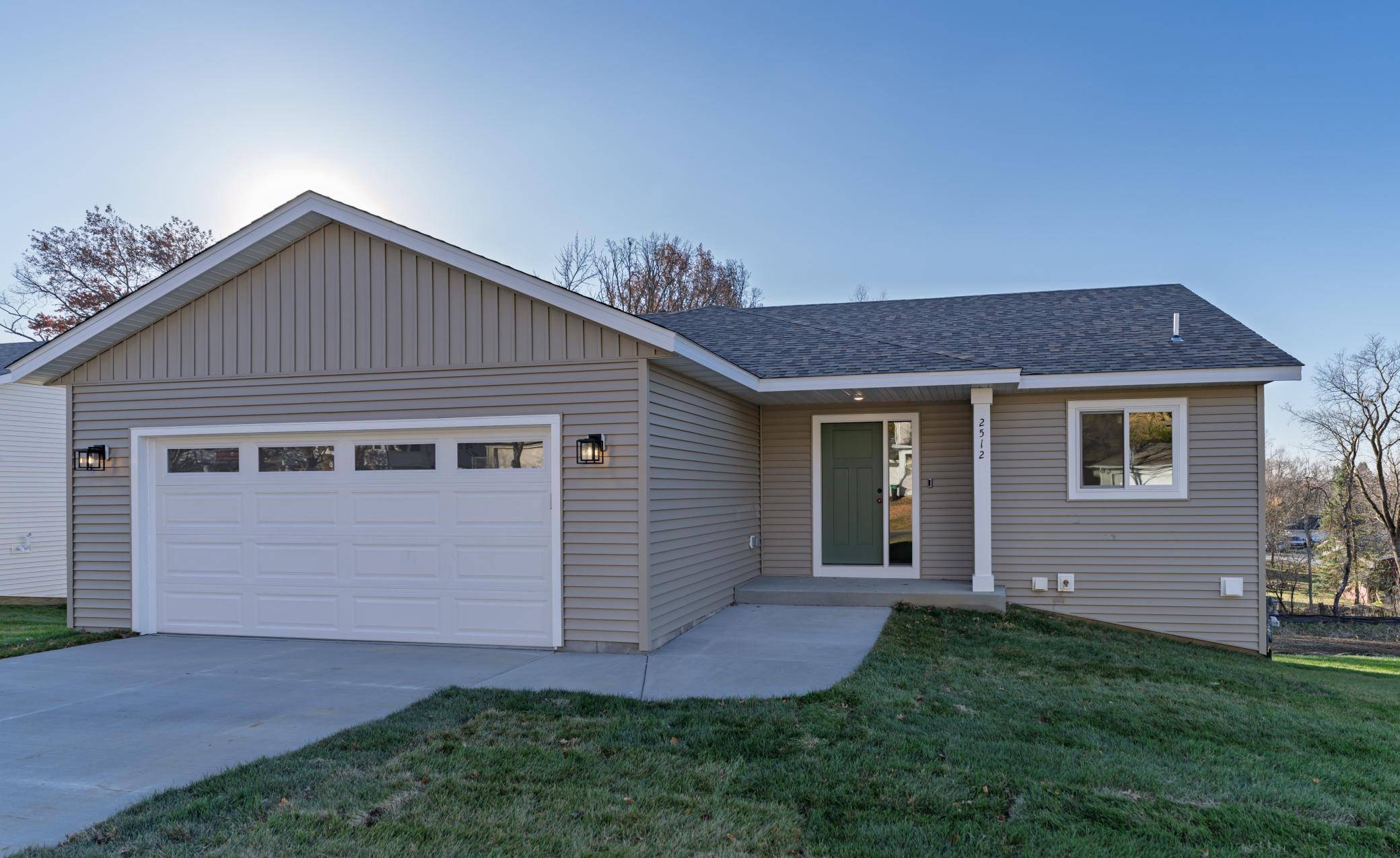 Rochester, MN 55904,2512 15 ST SE