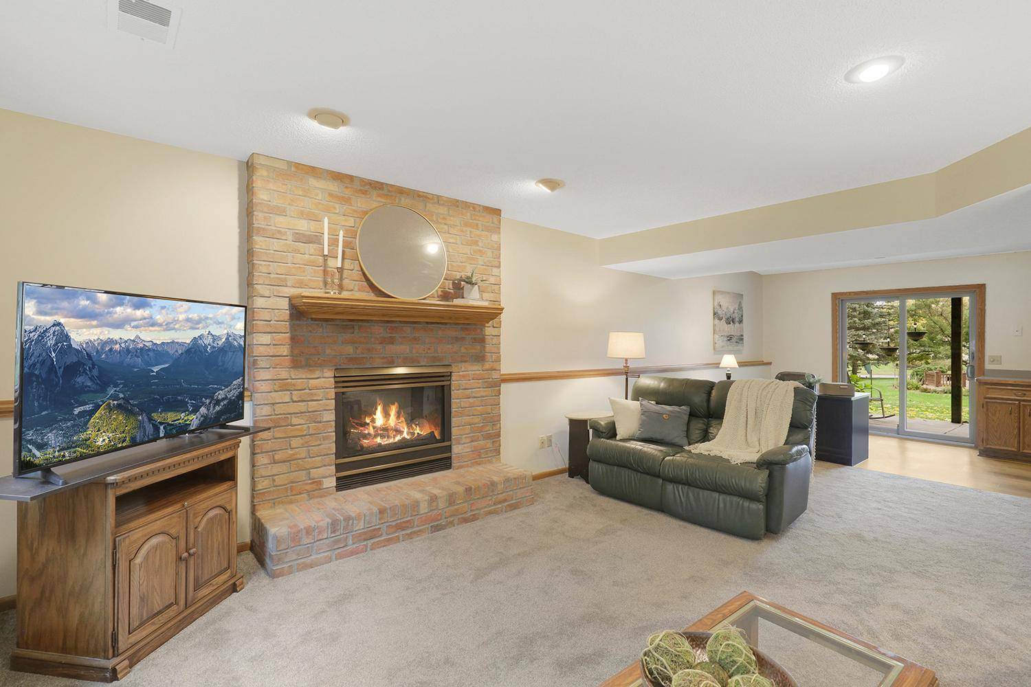 Burnsville, MN 55306,1101 Lavon LN