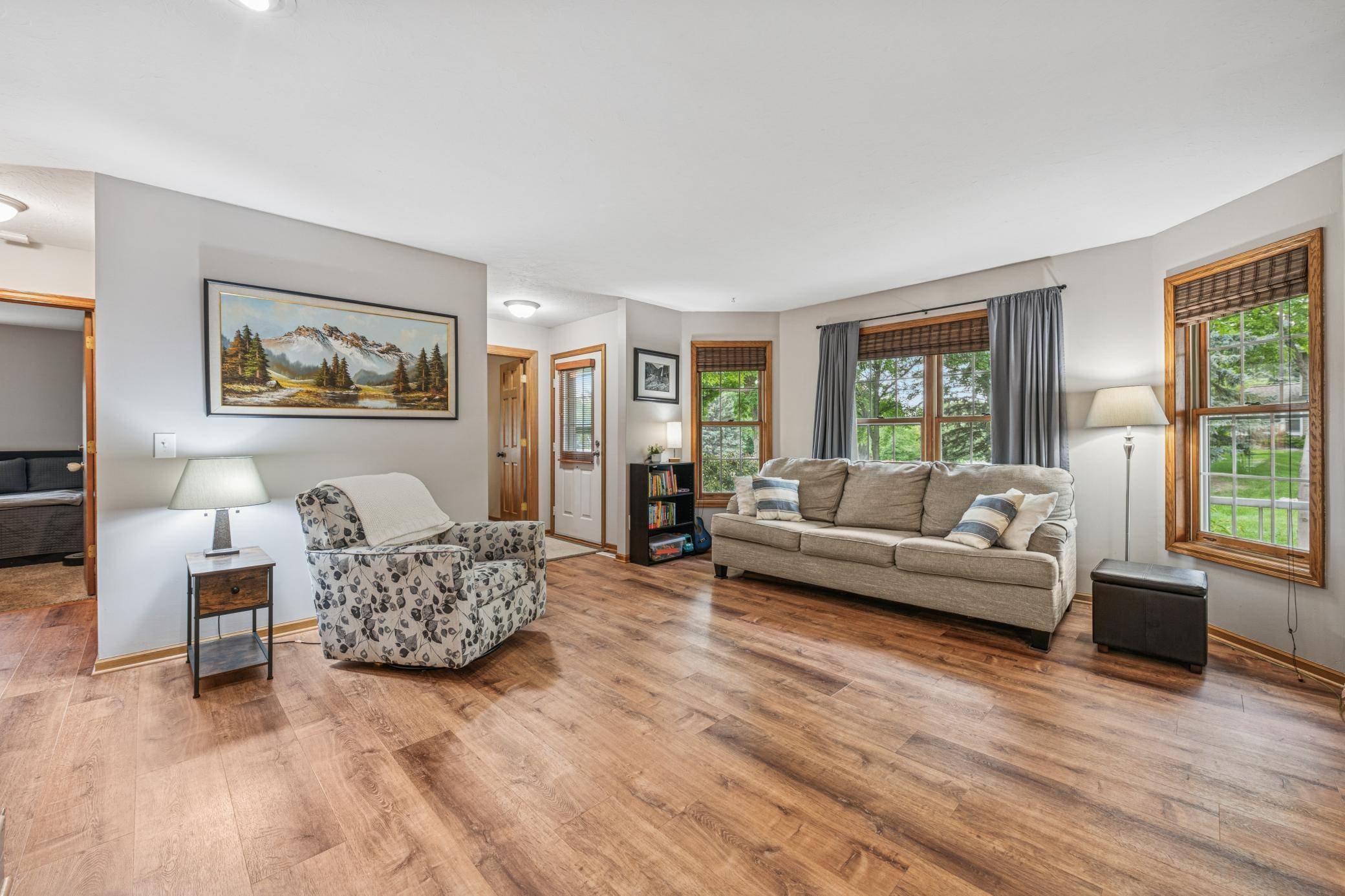 Burnsville, MN 55306,14764 Oak Run LN