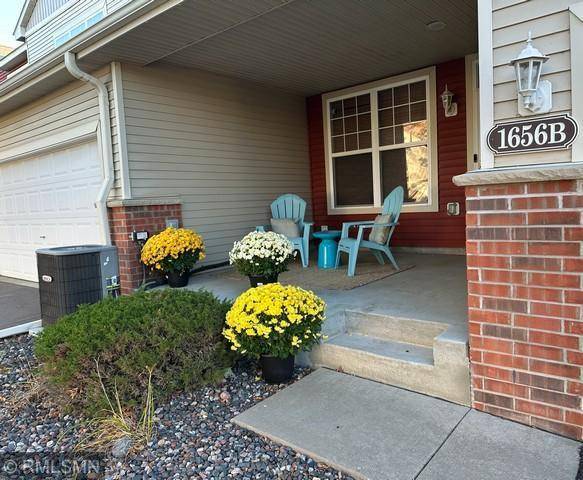 Carver, MN 55315,1656 White Pine WAY #B