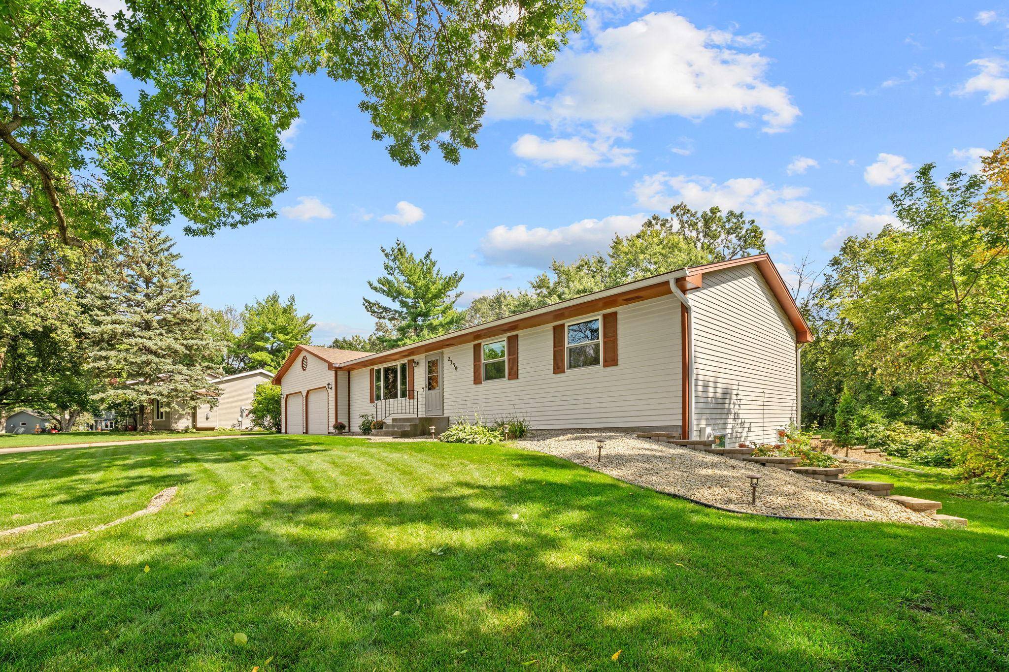 Plymouth, MN 55441,2330 Quinwood LN N