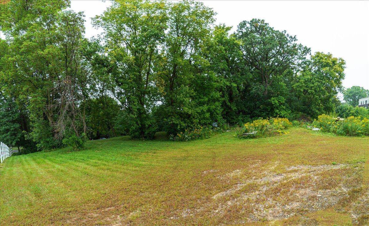 Inver Grove Heights, MN 55076,6050 Cahill AVE