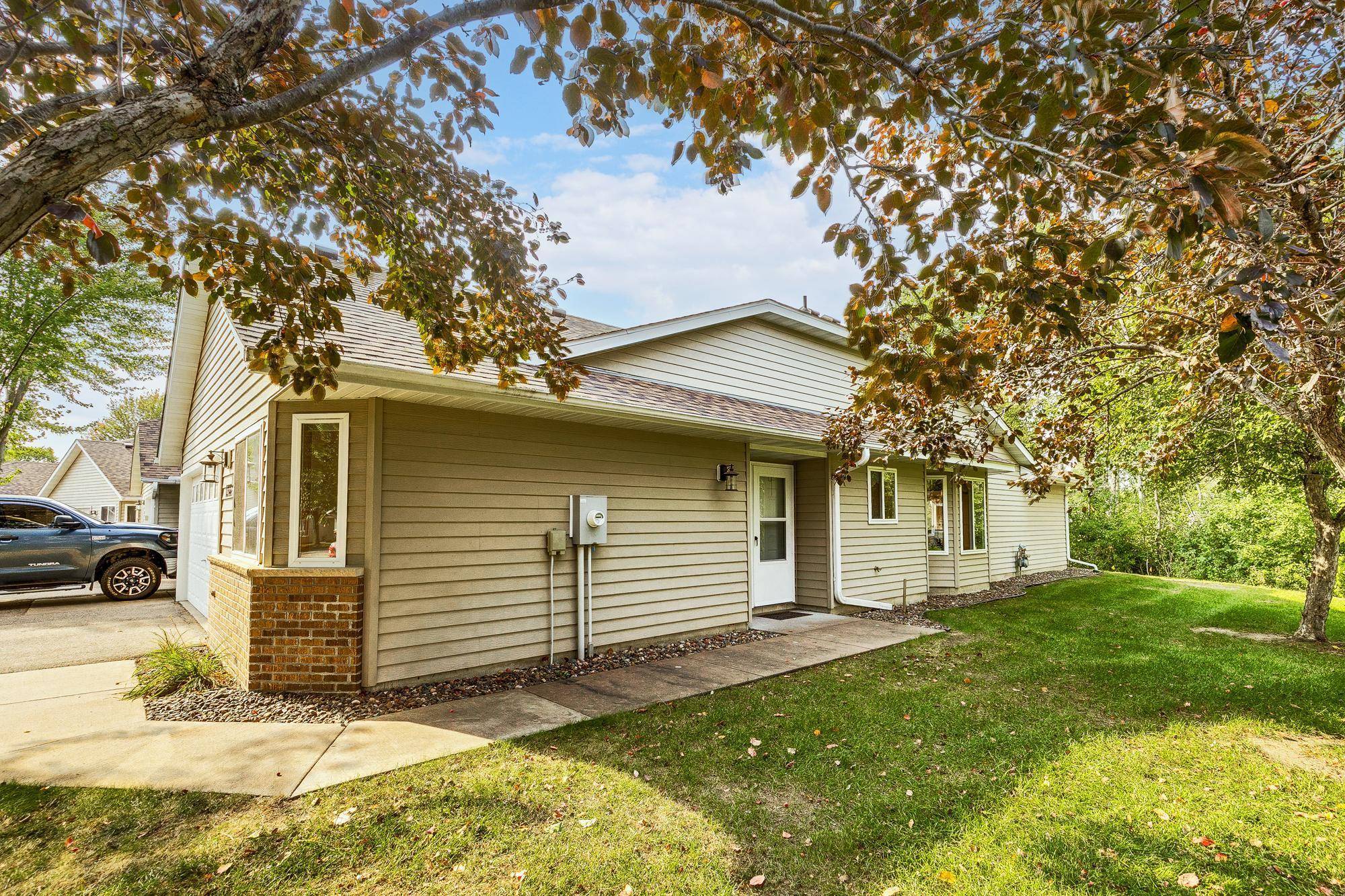 Forest Lake, MN 55025,1366 Island DR