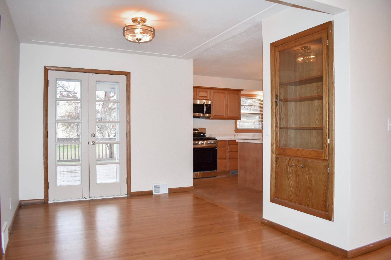 Fridley, MN 55432,261 Sylvan LN NE