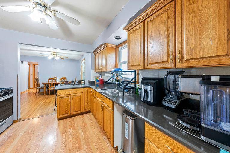 Brooklyn Center, MN 55430,2813 Ohenry RD