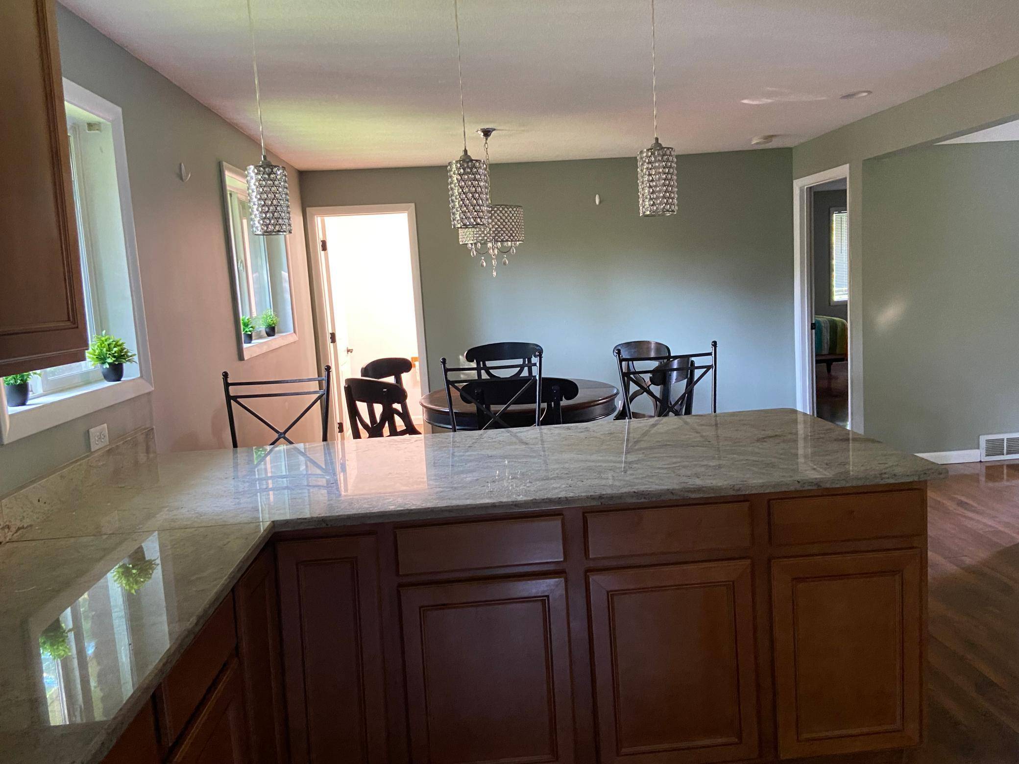 Golden Valley, MN 55427,1425 Orkla DR