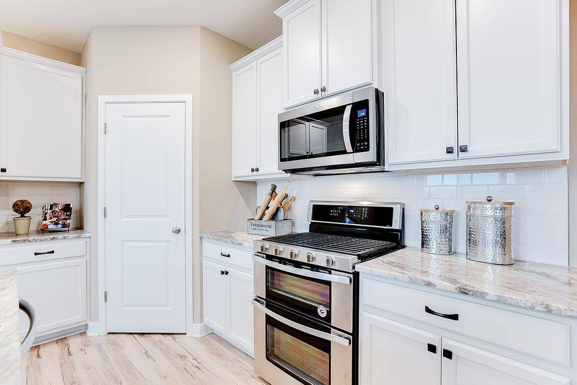 Rogers, MN 55374,23424 Marshview DR