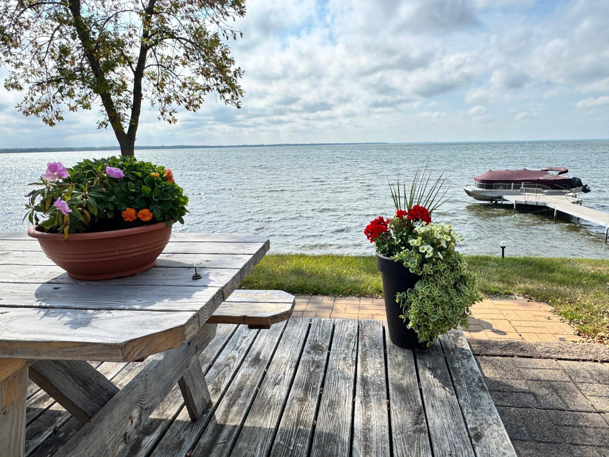 Ottertail, MN 56571,43113 Pleasure Park RD