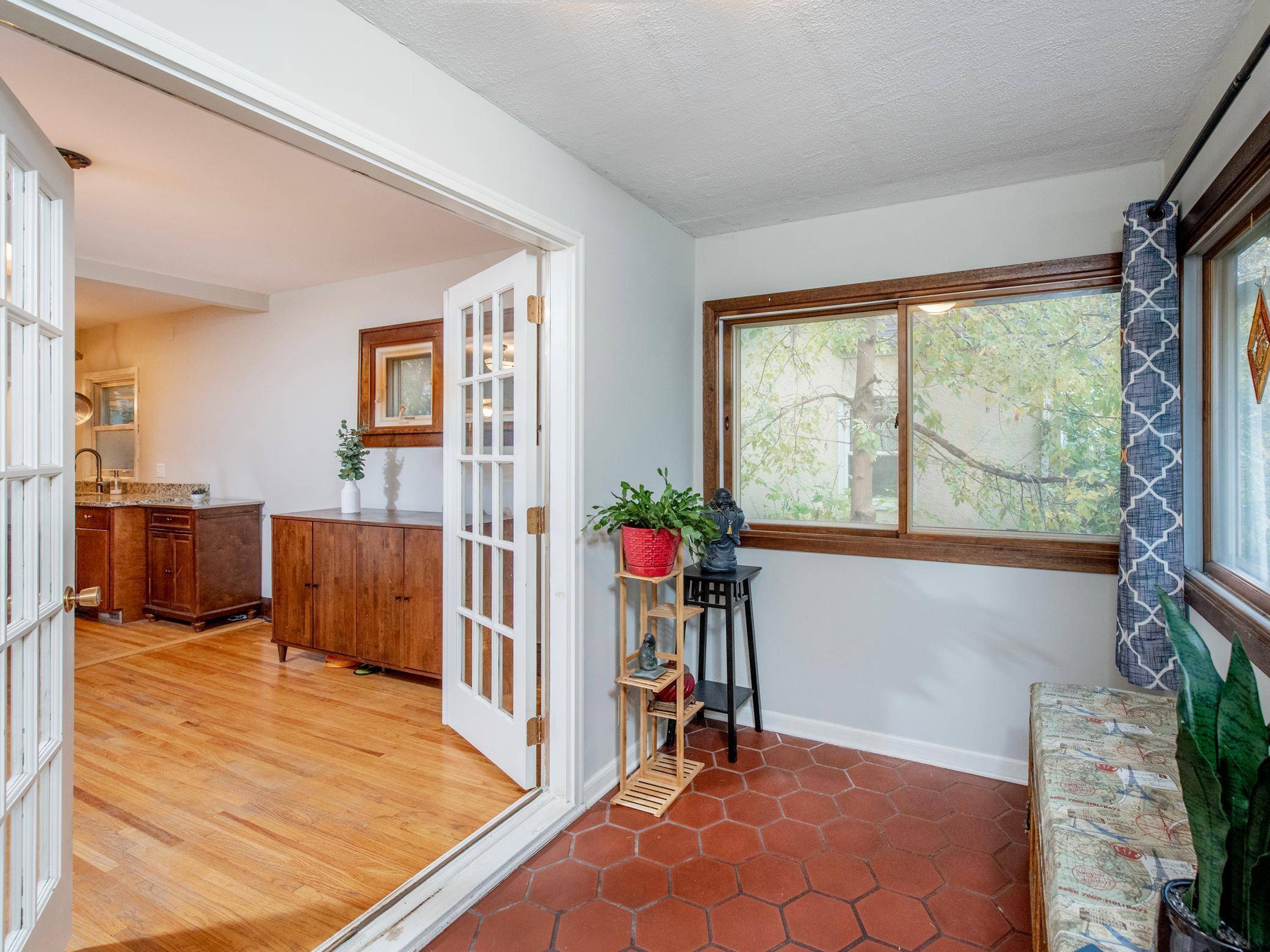 Minneapolis, MN 55419,6008 Clinton AVE