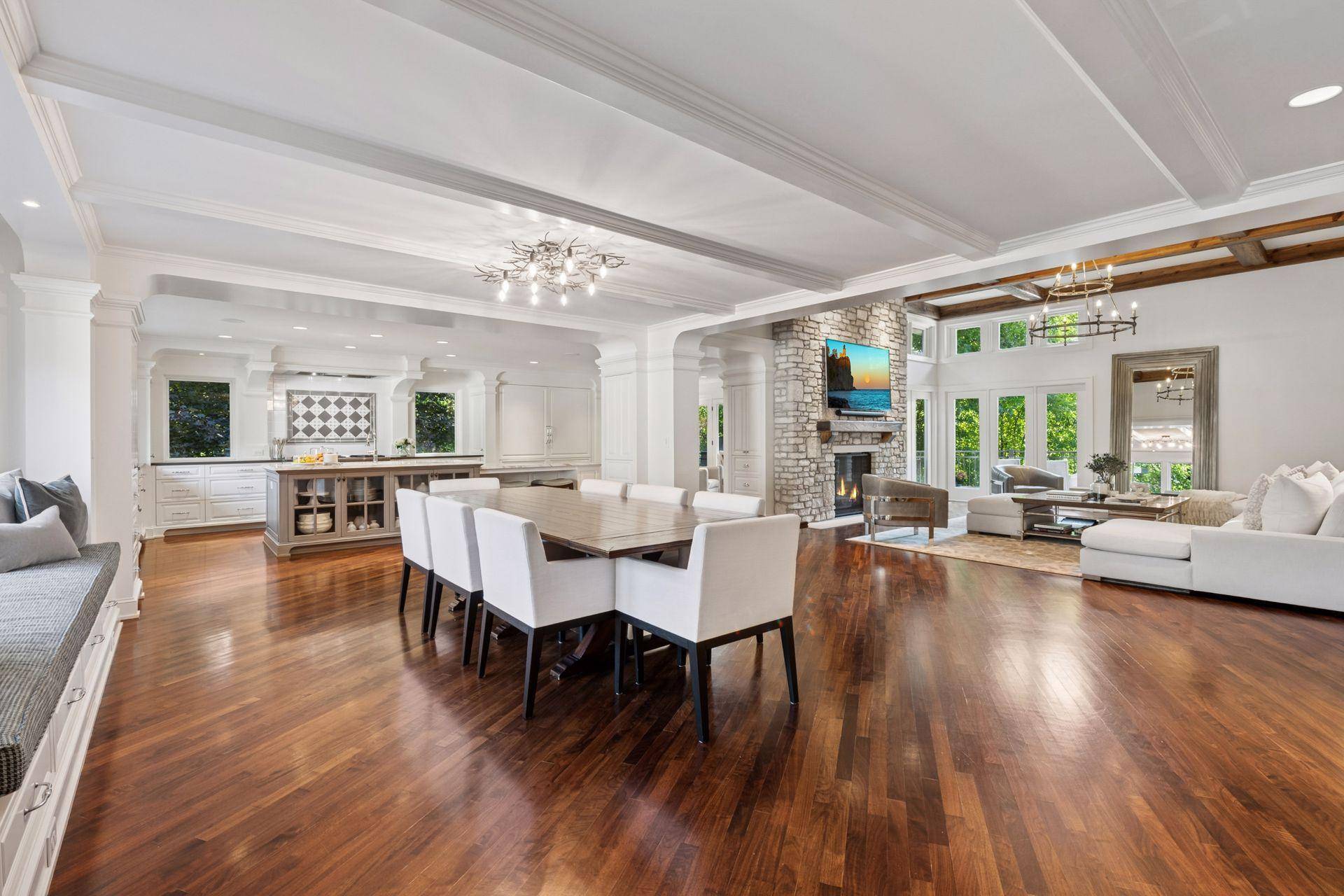 Edina, MN 55424,4810 Hilltop LN