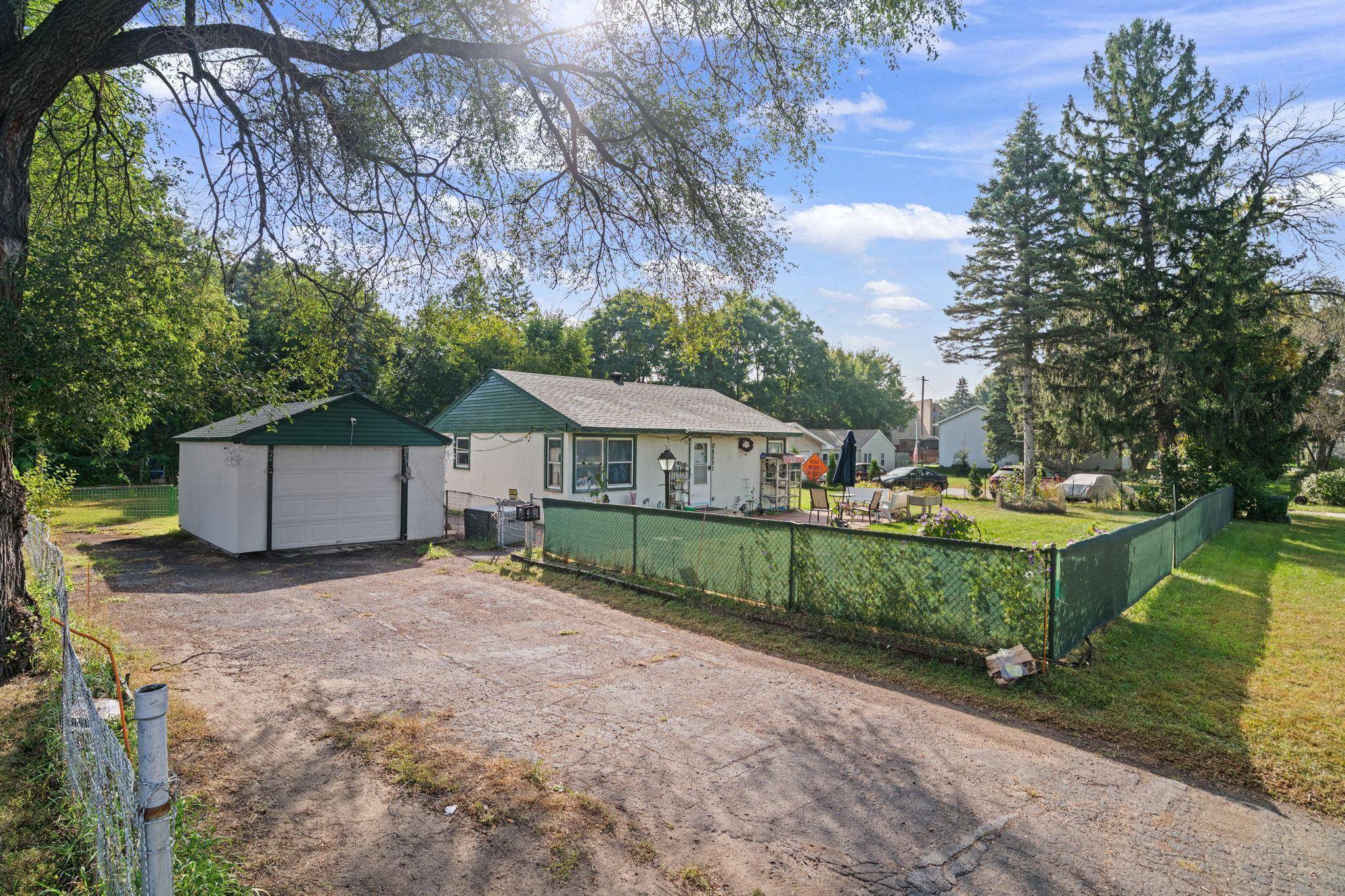Blaine, MN 55449,8531 Baltimore ST NE